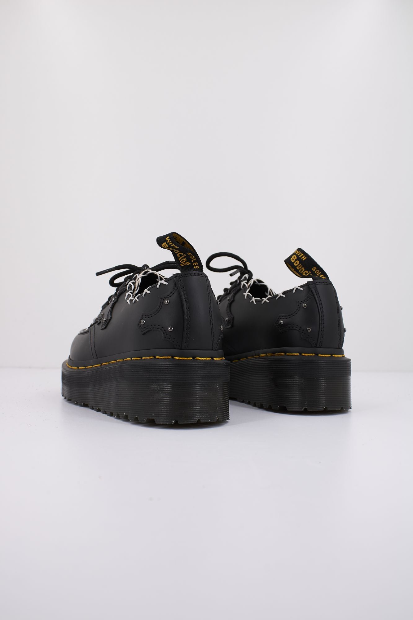DR. MARTENS RAMSEY QUAD 3I en color ANIMAL PRINT (3)