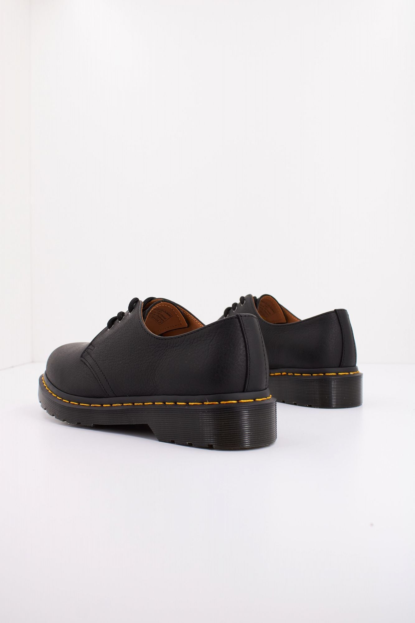 DR. MARTENS 1461 SMOOTH LEATHER OXFORD en color NEGRO (4)
