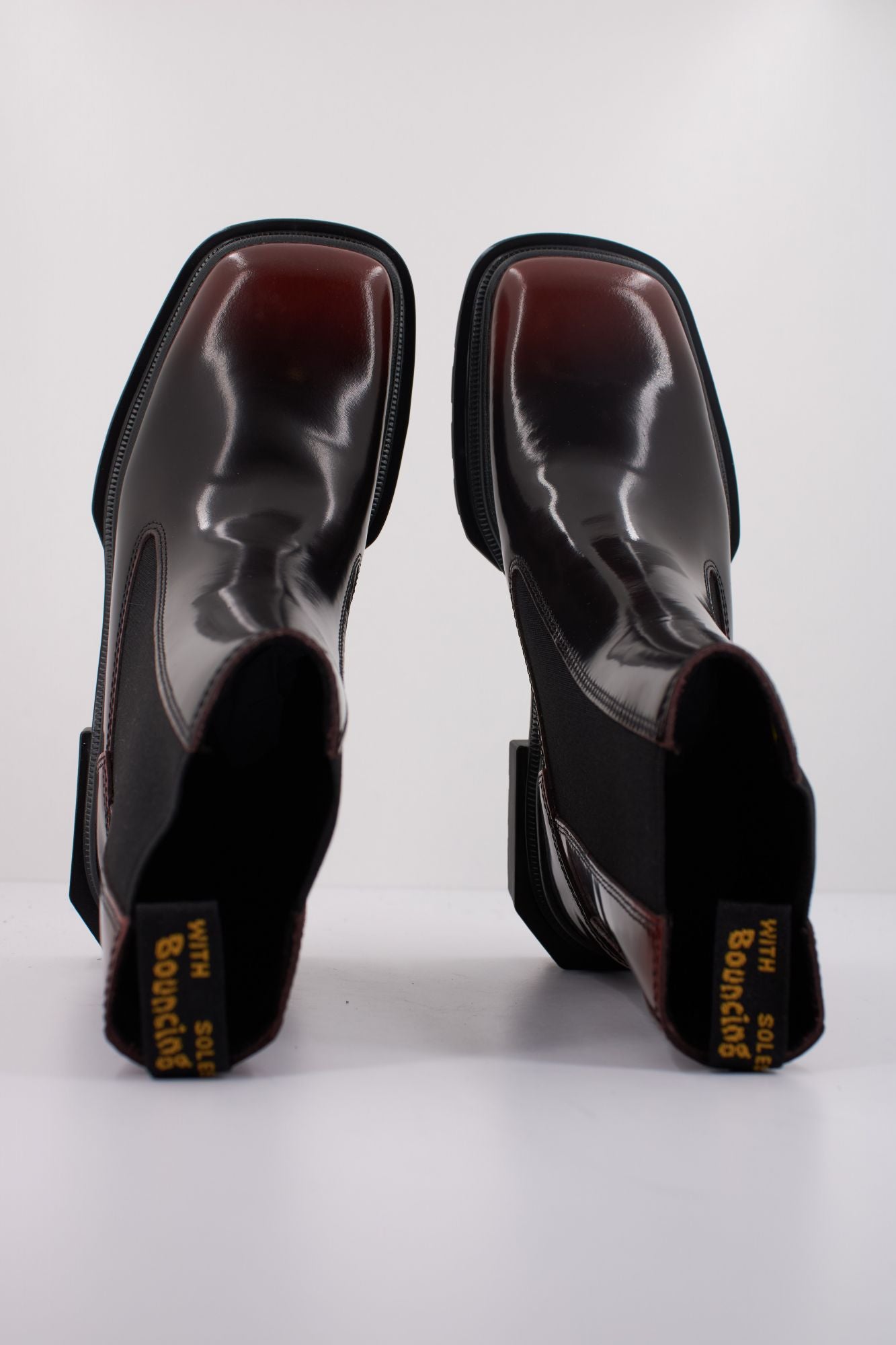 DR. MARTENS MAYBOLE CHELSEA en color NEGRO (3)