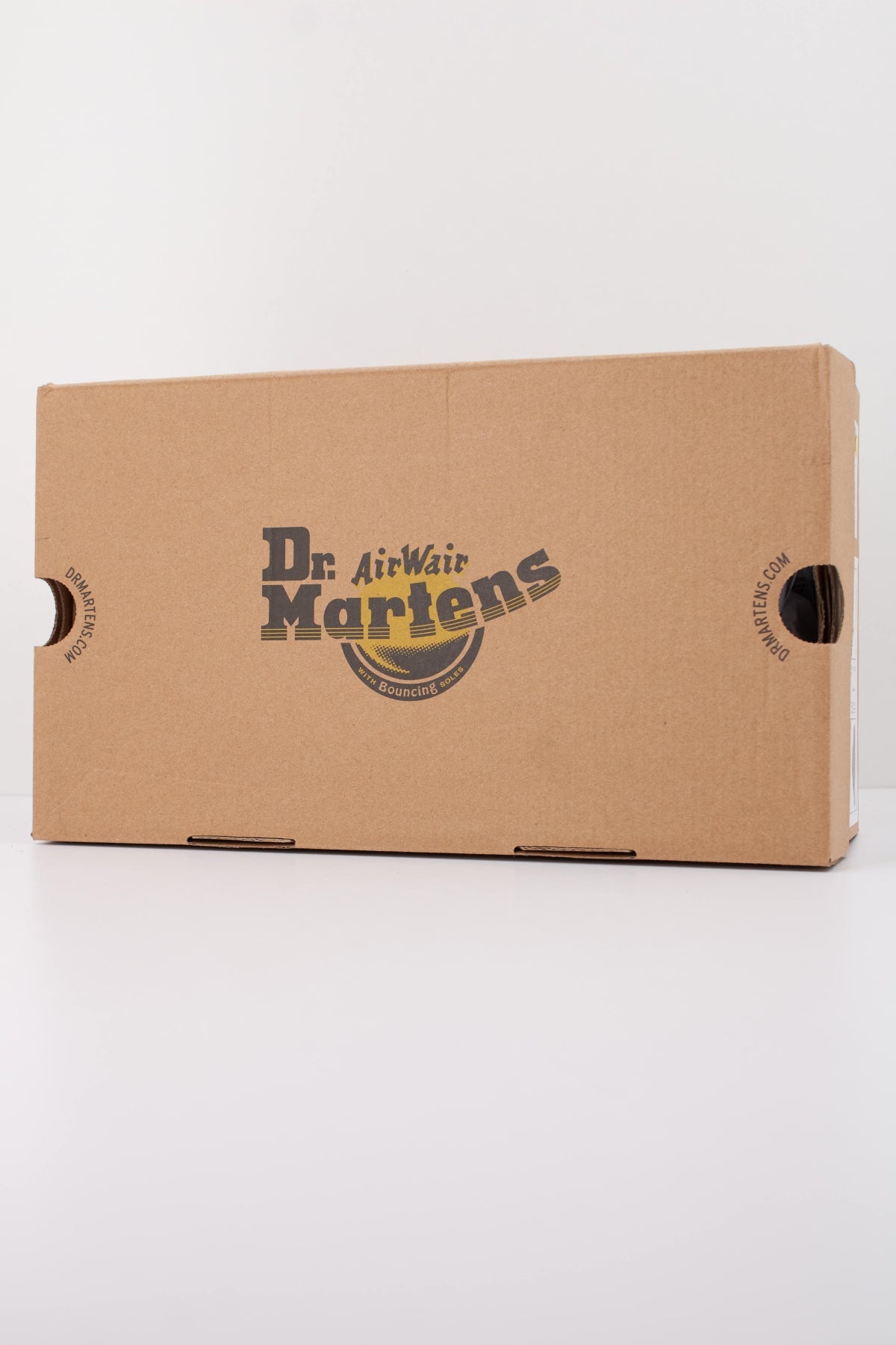 DR. MARTENS MAYBOLE MULE en color NEGRO (6)