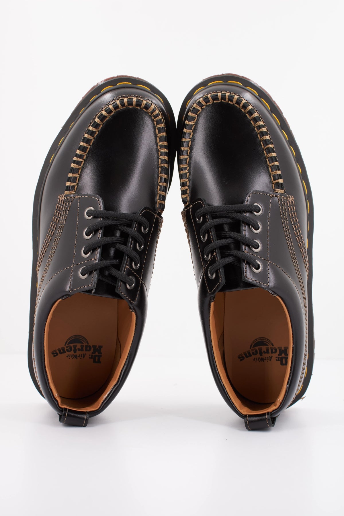DR. MARTENS LOWELL en color NEGRO (3)
