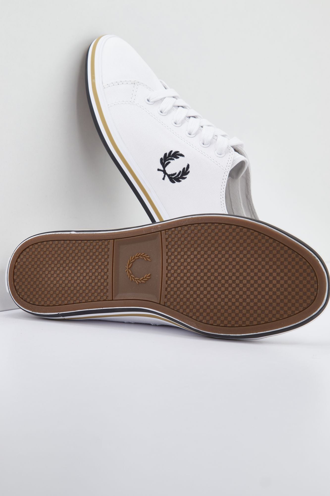 FRED PERRY KINGSTON TWILL en color BLANCO (3)