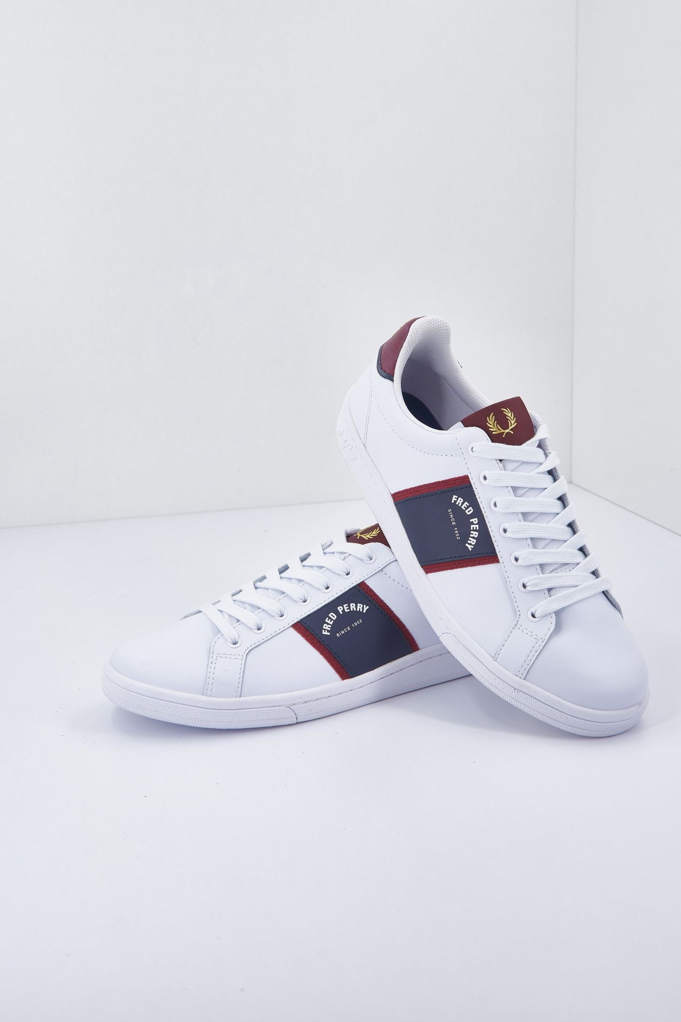 FRED PERRY B1254 en color BLANCO (2)