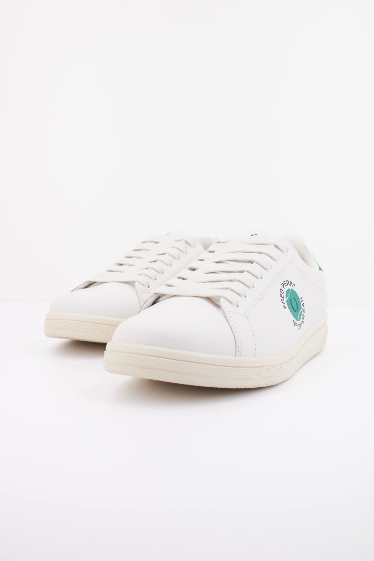 FRED PERRY B721 LEATHER TENNIS en color BLANCO (2)