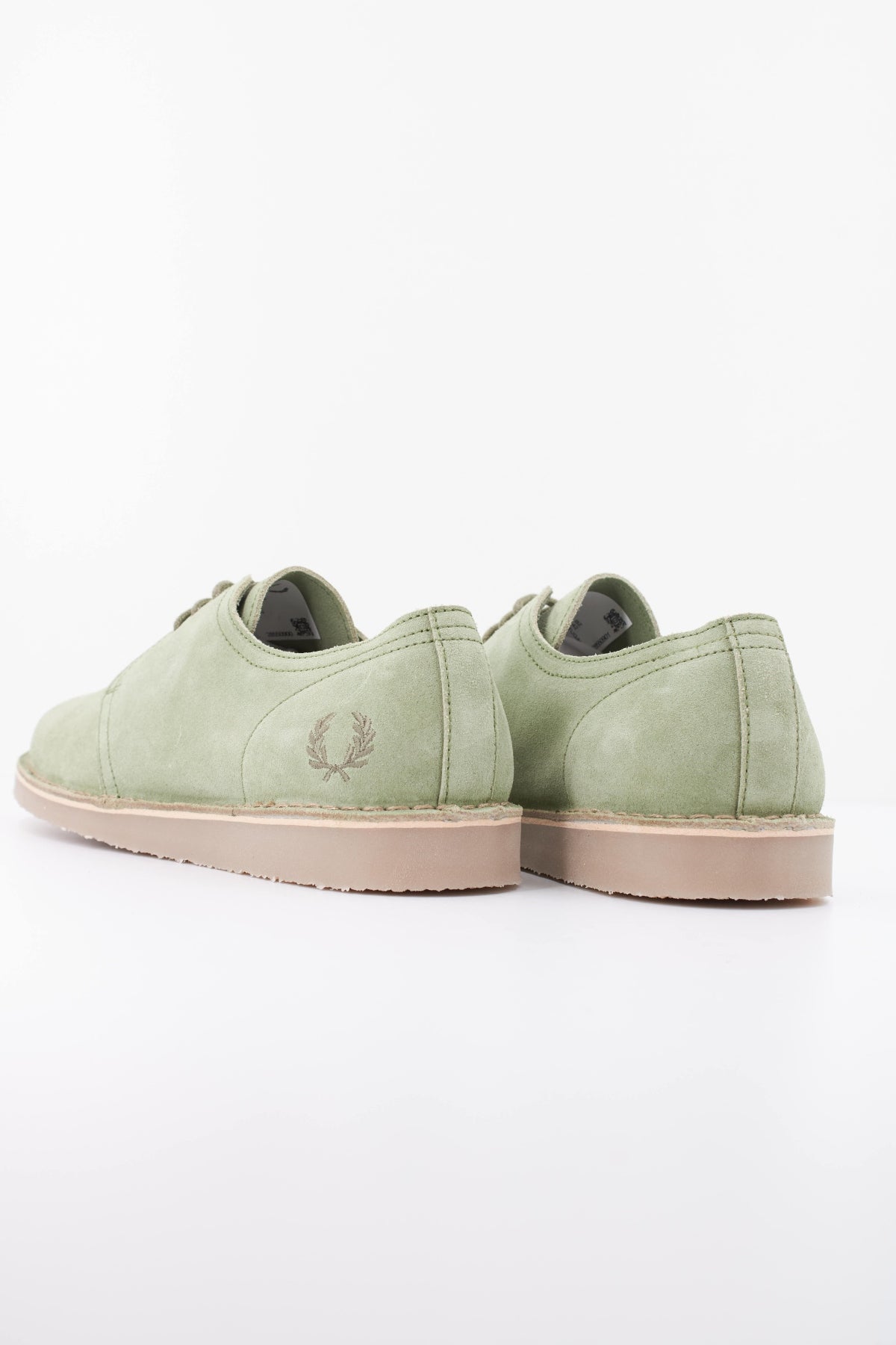 FRED PERRY ZAPATO LINDEN SUEDE en color VERDE (4)