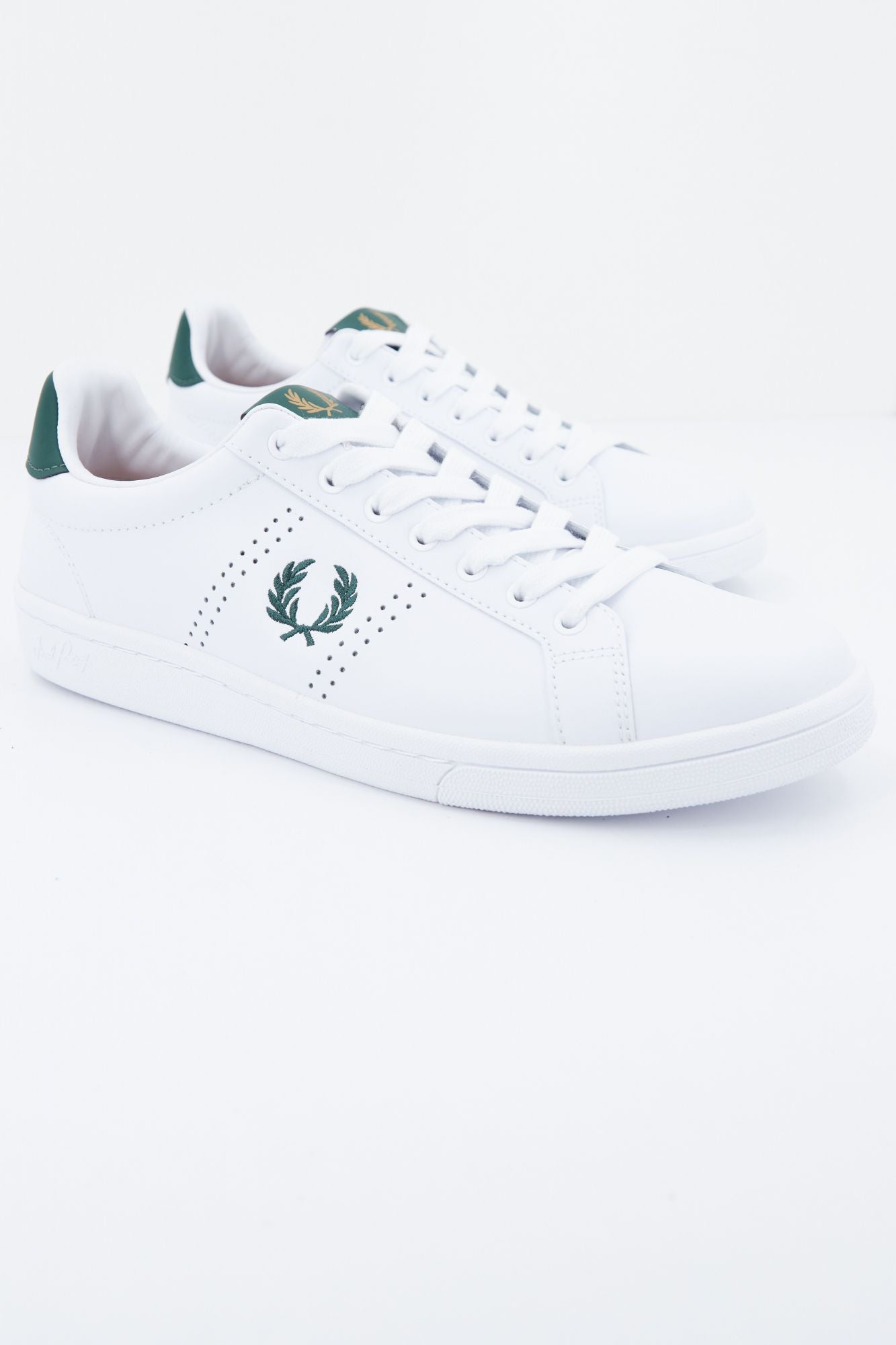 FRED PERRY B8321 en color BLANCO (1)