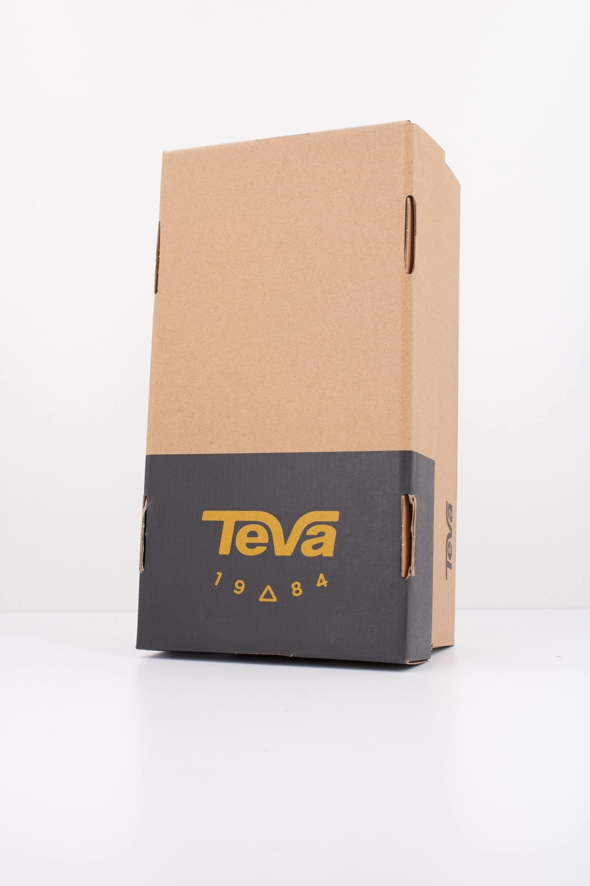 TEVA M WINSTED en color NEGRO (6)