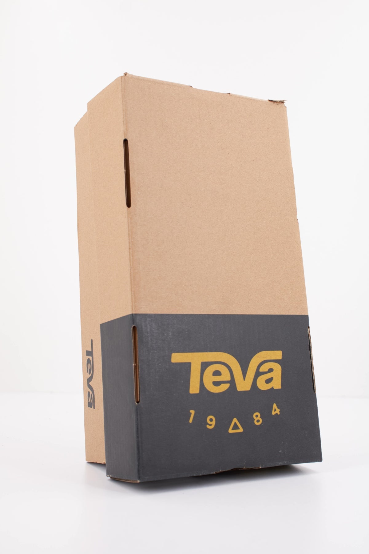 TEVA W HYDRATREK en color NEGRO (6)