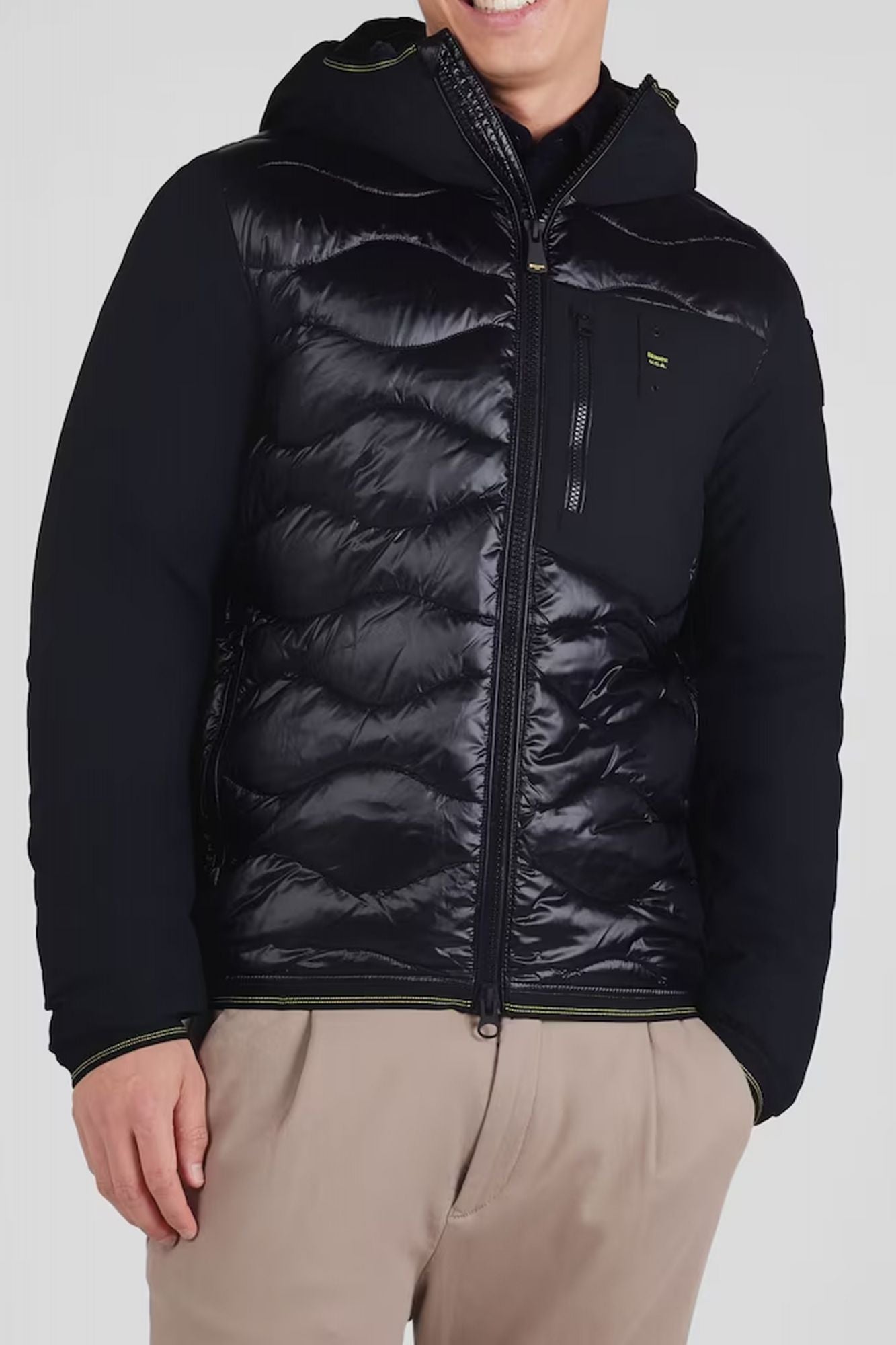 BLAUER GIUBBINI CORTI IMBOTTT en color NEGRO (1)