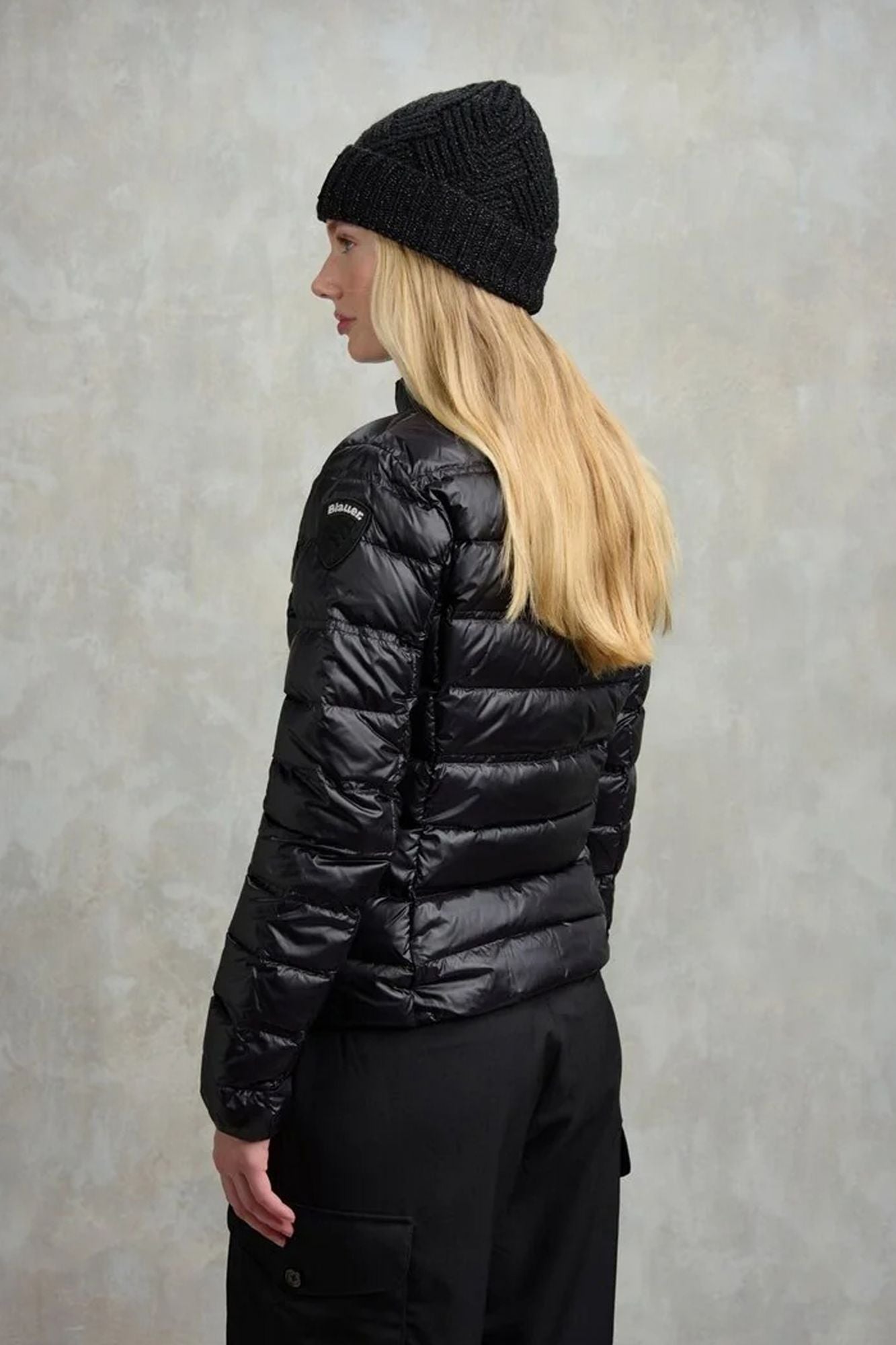 BLAUER LOGO PATCH JACKET en color NEGRO (3)