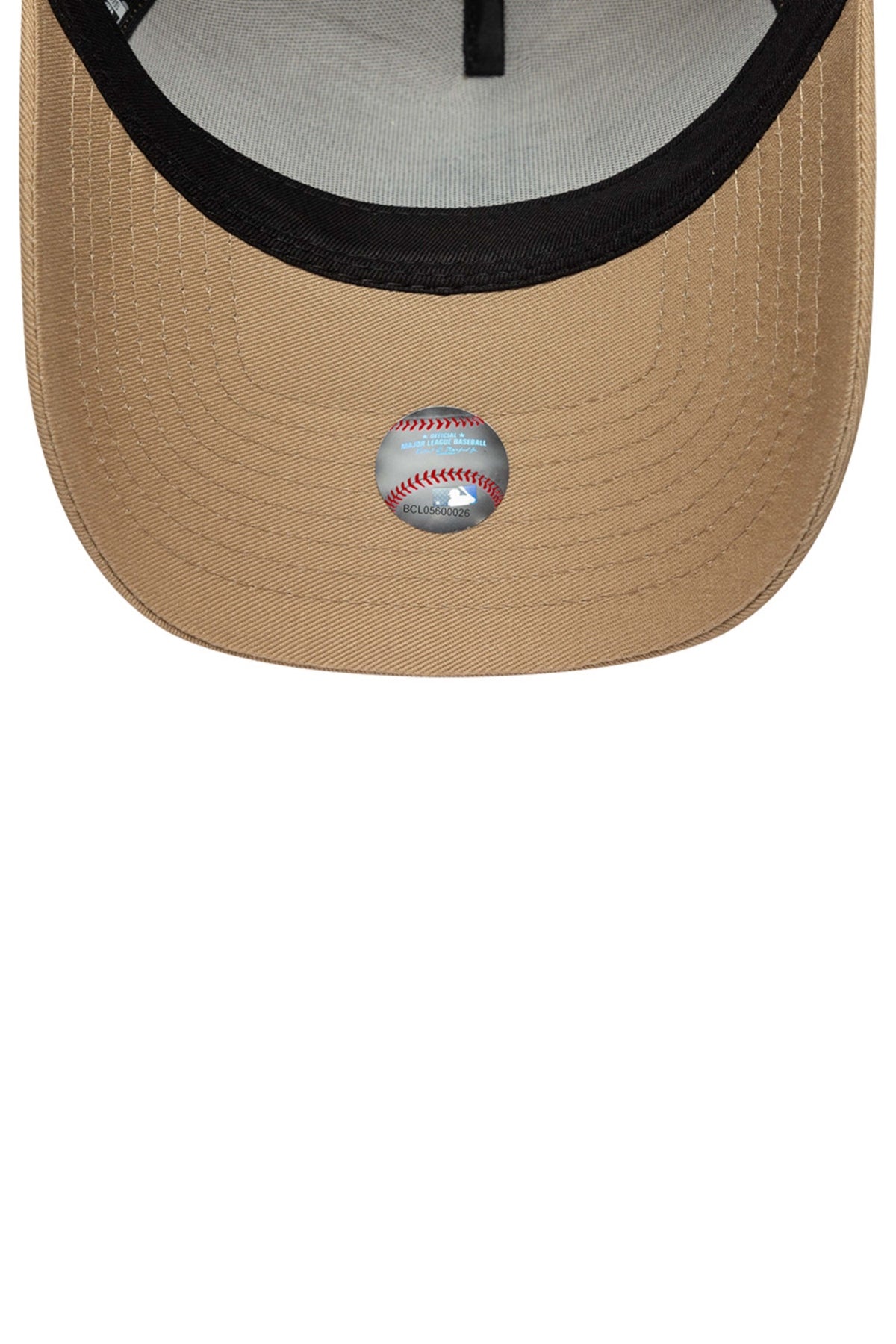 NEW ERA LEAGUE ESS EFRAME en color MARRON (4)