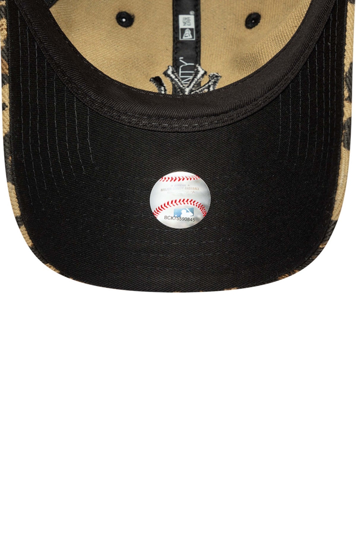 NEW ERA NEYYAN BRSCAM en color ANIMAL PRINT (4)