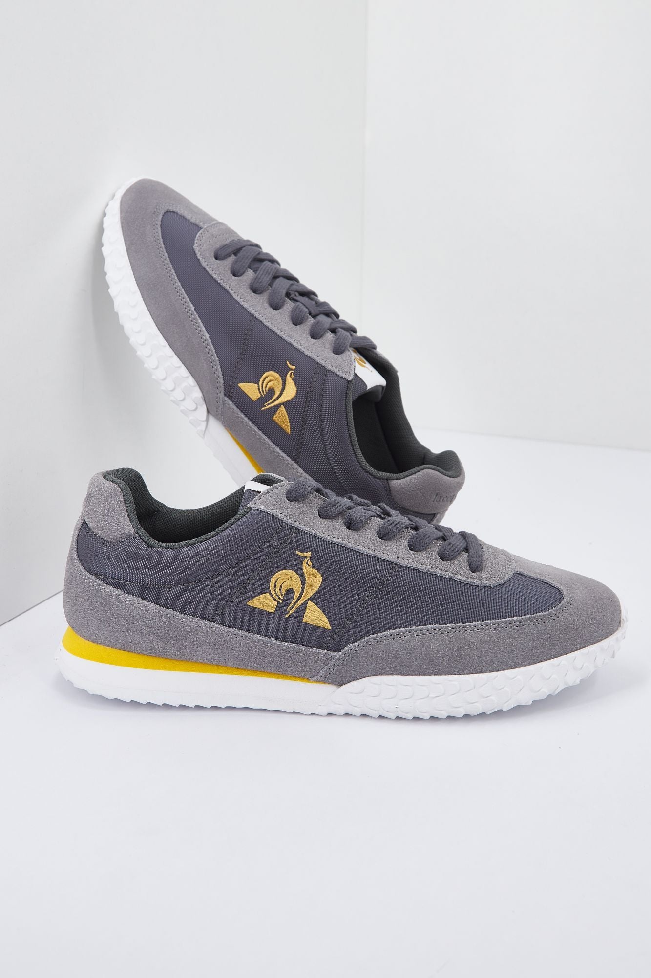 LE COQ SPORTIF VELOCE en color GRIS (3)