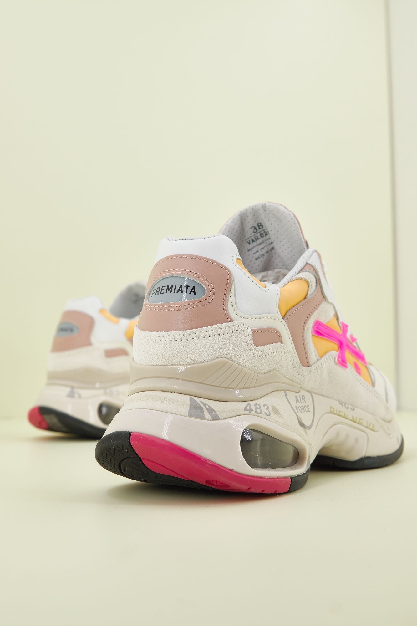 PREMIATA SHARKYD 291 en color BEIS (3)
