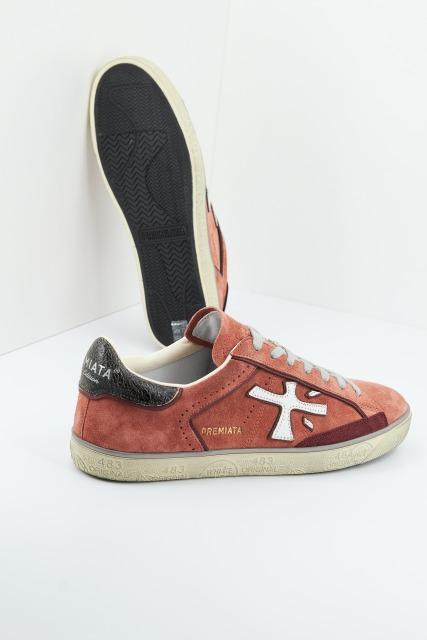 PREMIATA STEVEN en color ROJO (3)