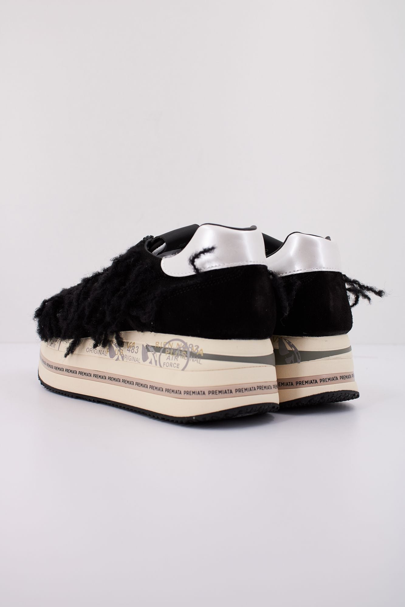 PREMIATA BETH 6959 en color NEGRO (4)
