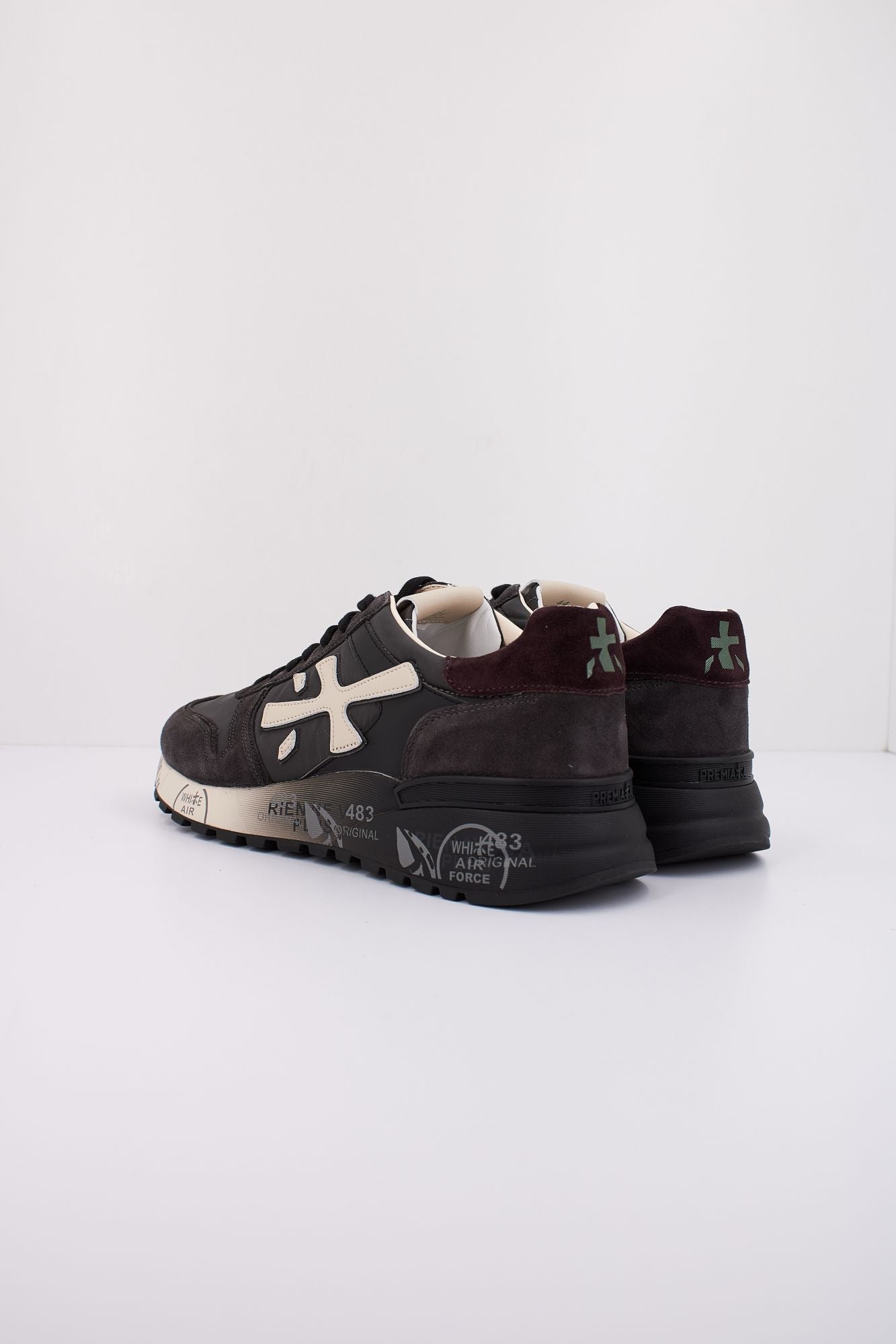 PREMIATA MICK 6872 en color NEGRO (4)