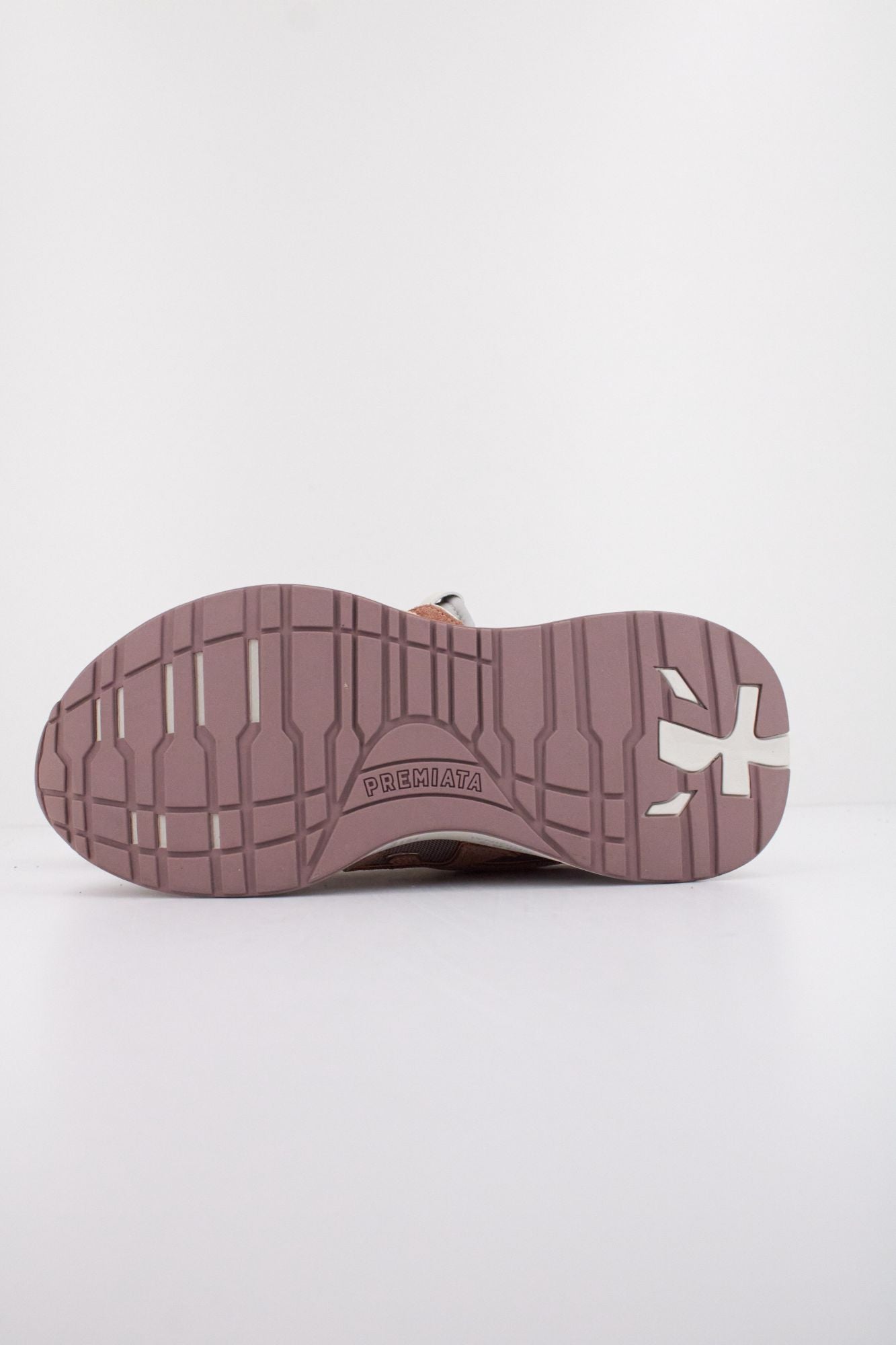 PREMIATA LAURYN 7801 en color ROSA (5)