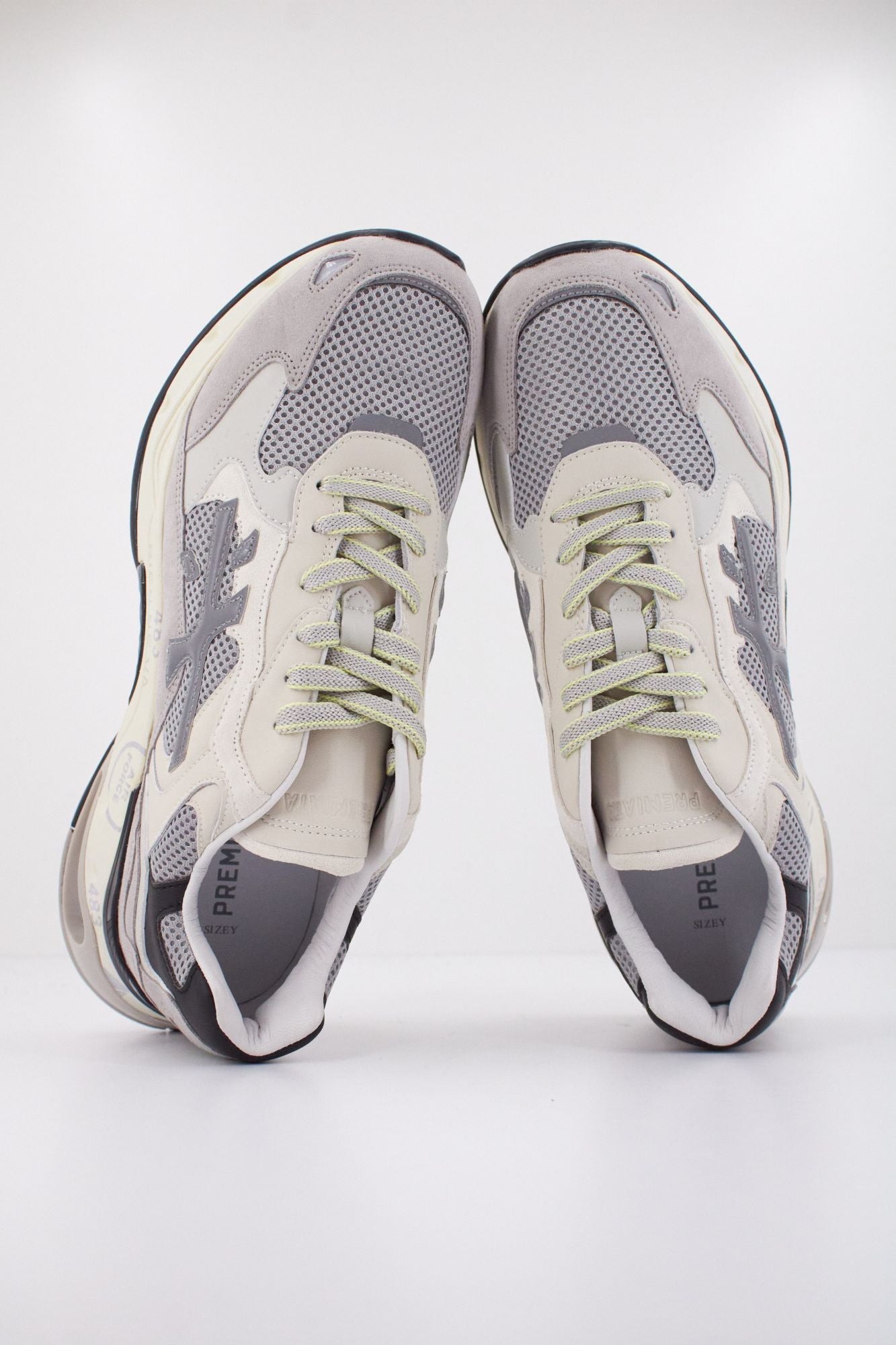 PREMIATA SHARKY 407 en color GRIS (3)
