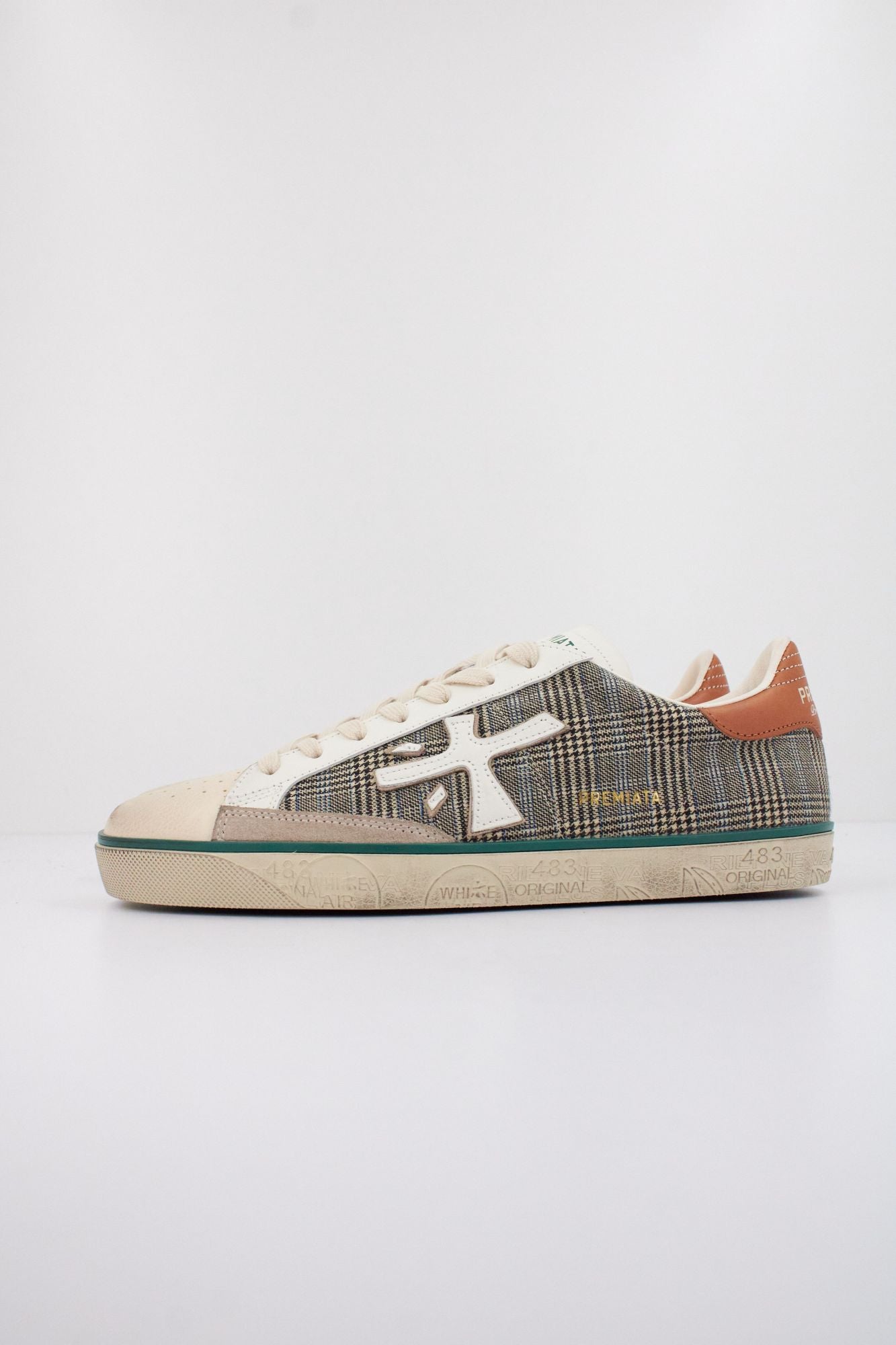 PREMIATA STEVEN 7710 en color MARRON (1)