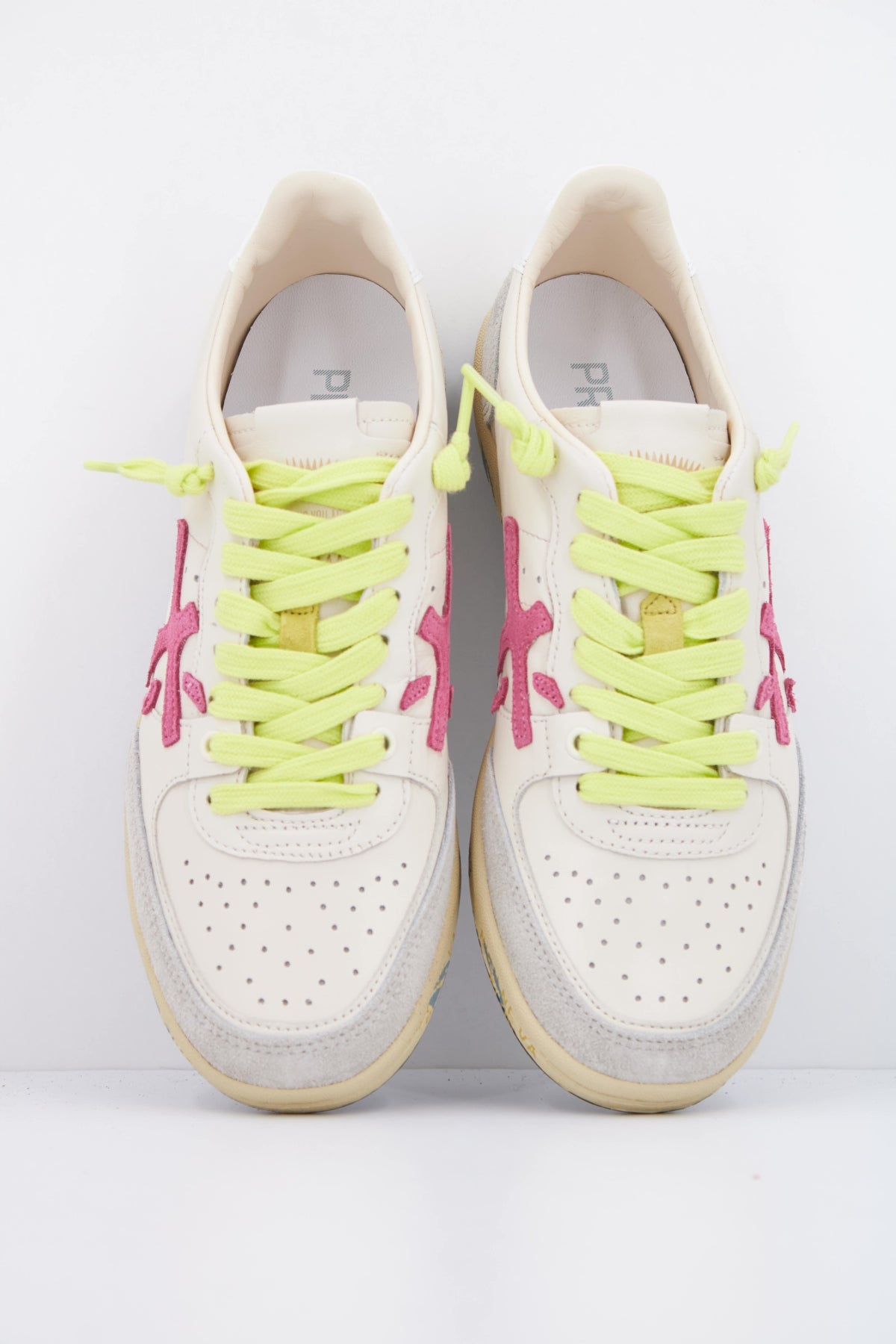PREMIATA BSKTCLAD 8283 en color BEIS (3)