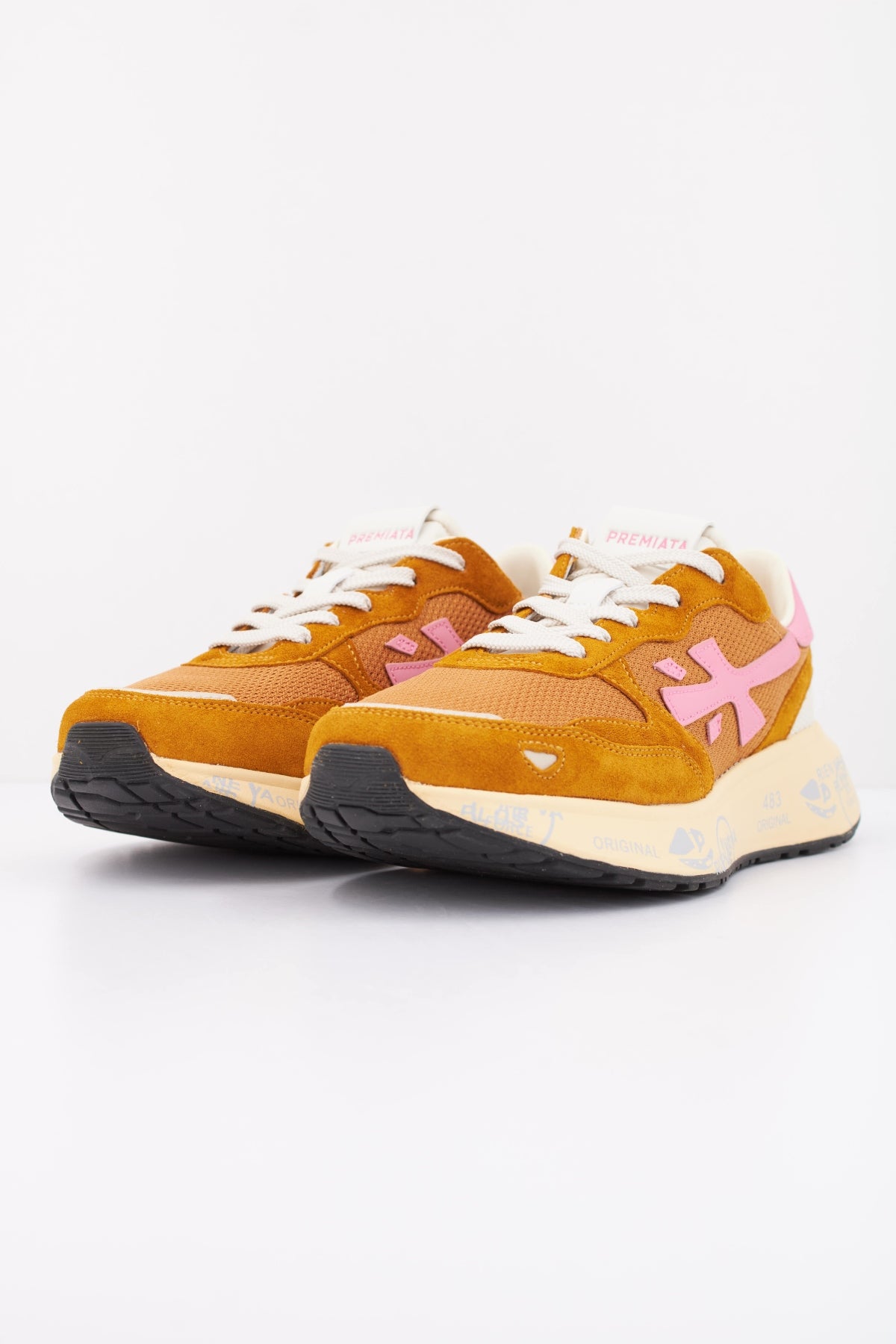 PREMIATA LAURYN en color AMARILLO (2)