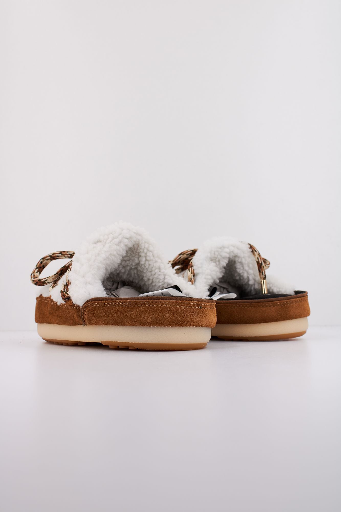 MOON BOOT MULES SHEARL en color MARRON (4)
