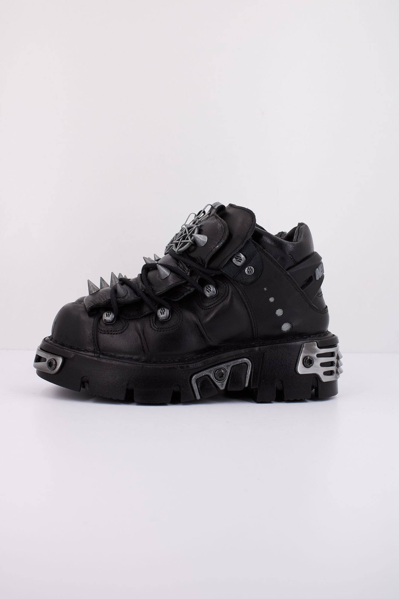 NEW ROCK M110 S1 en color NEGRO (1)
