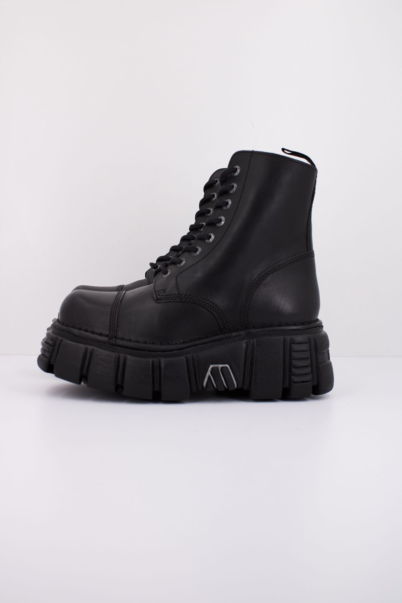 NEW ROCK MNEWMILI083 en color NEGRO (1)
