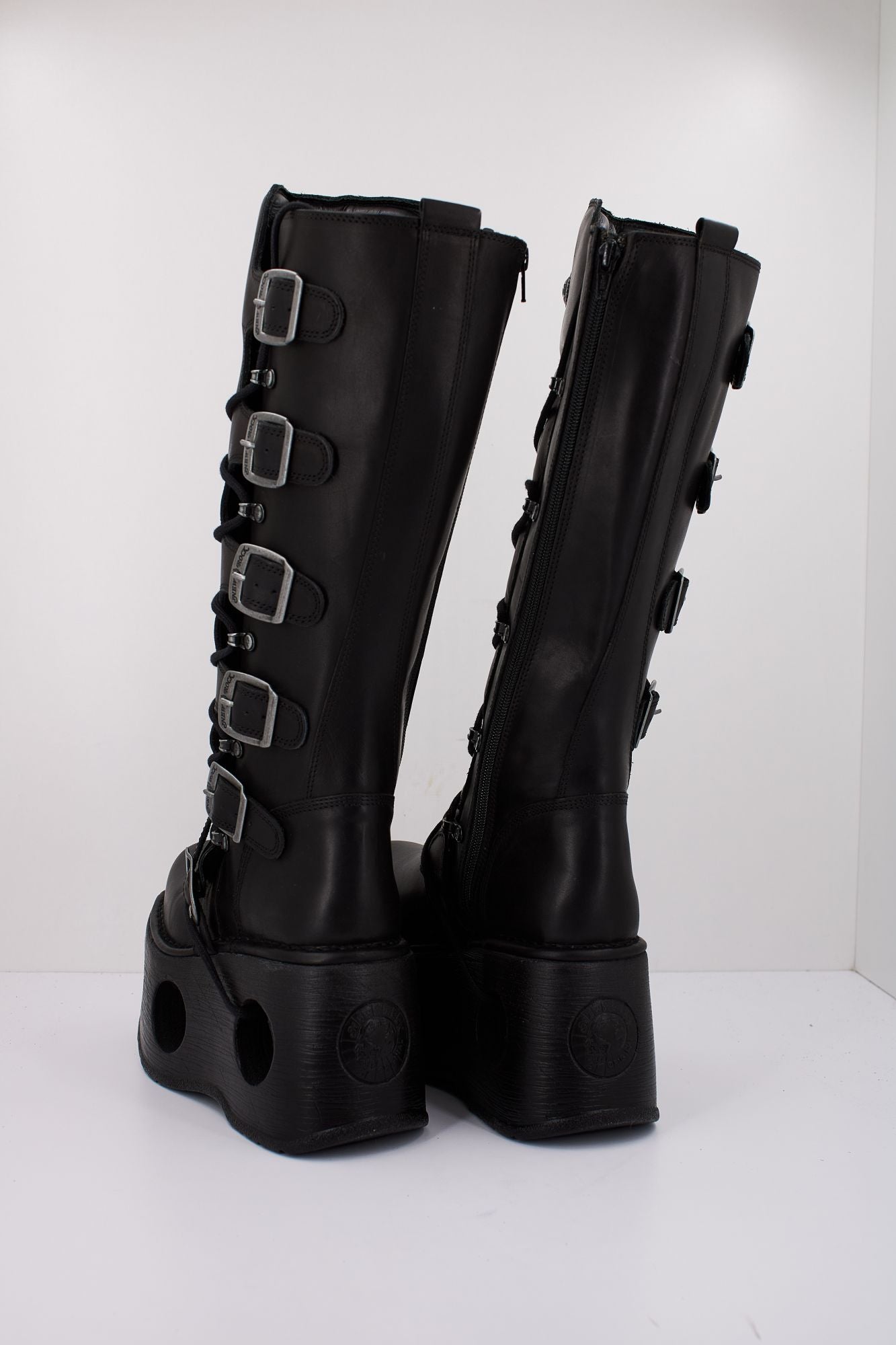 NEW ROCK M272 S2 en color NEGRO (4)