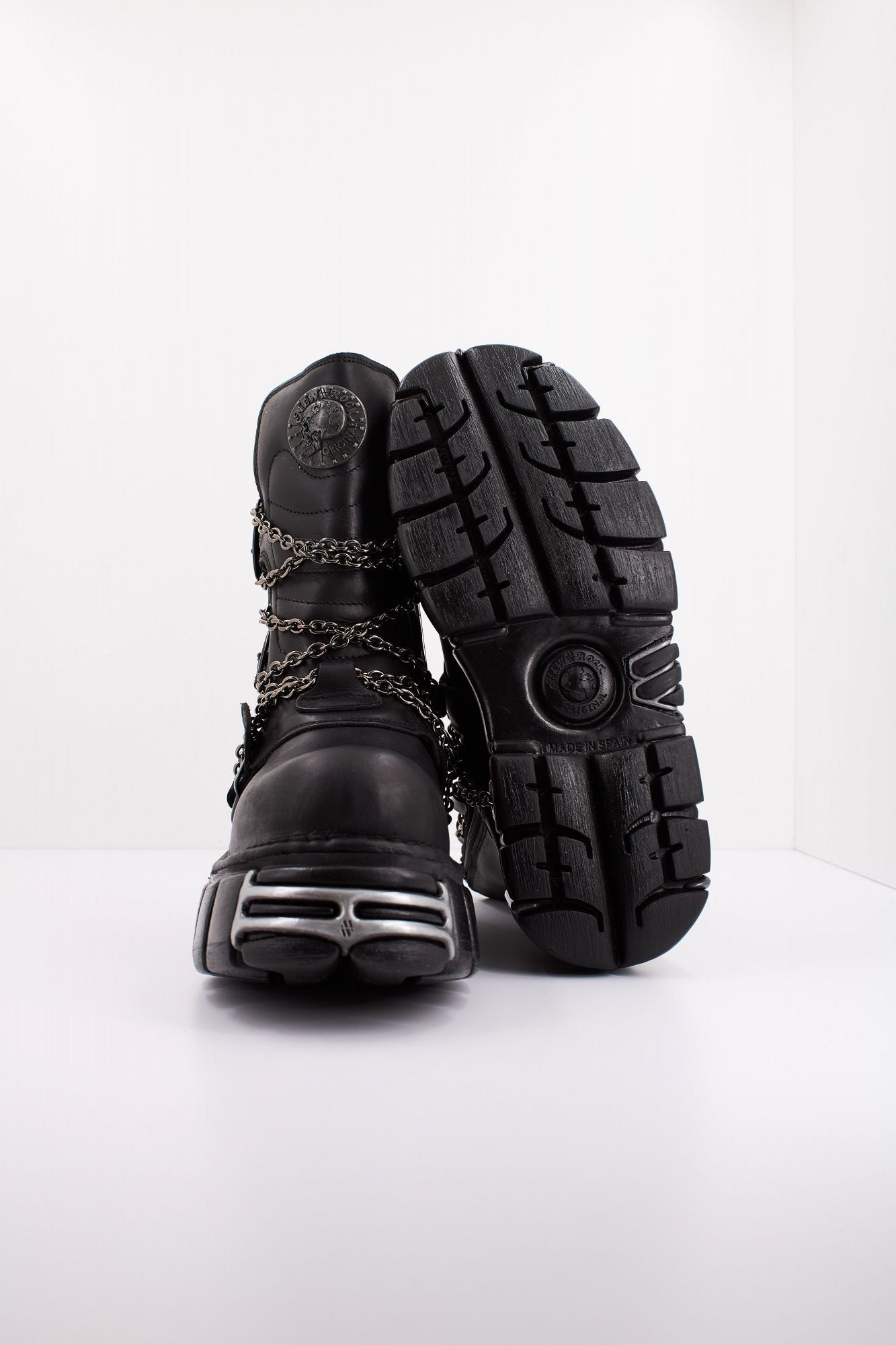 NEW ROCK BOOT METALLIC M1011 S1 en color NEGRO (5)