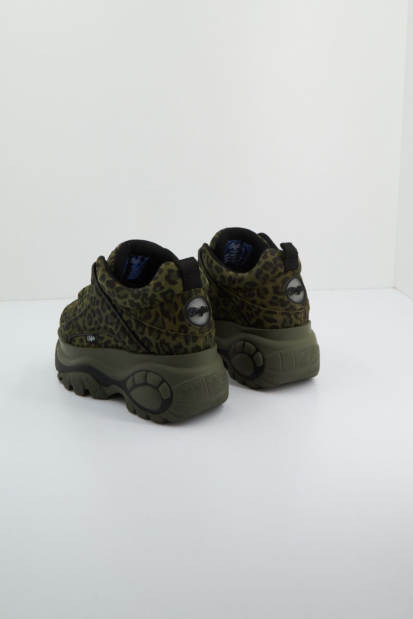 BUFFALO 1339-14 2.0 en color VERDE (3)