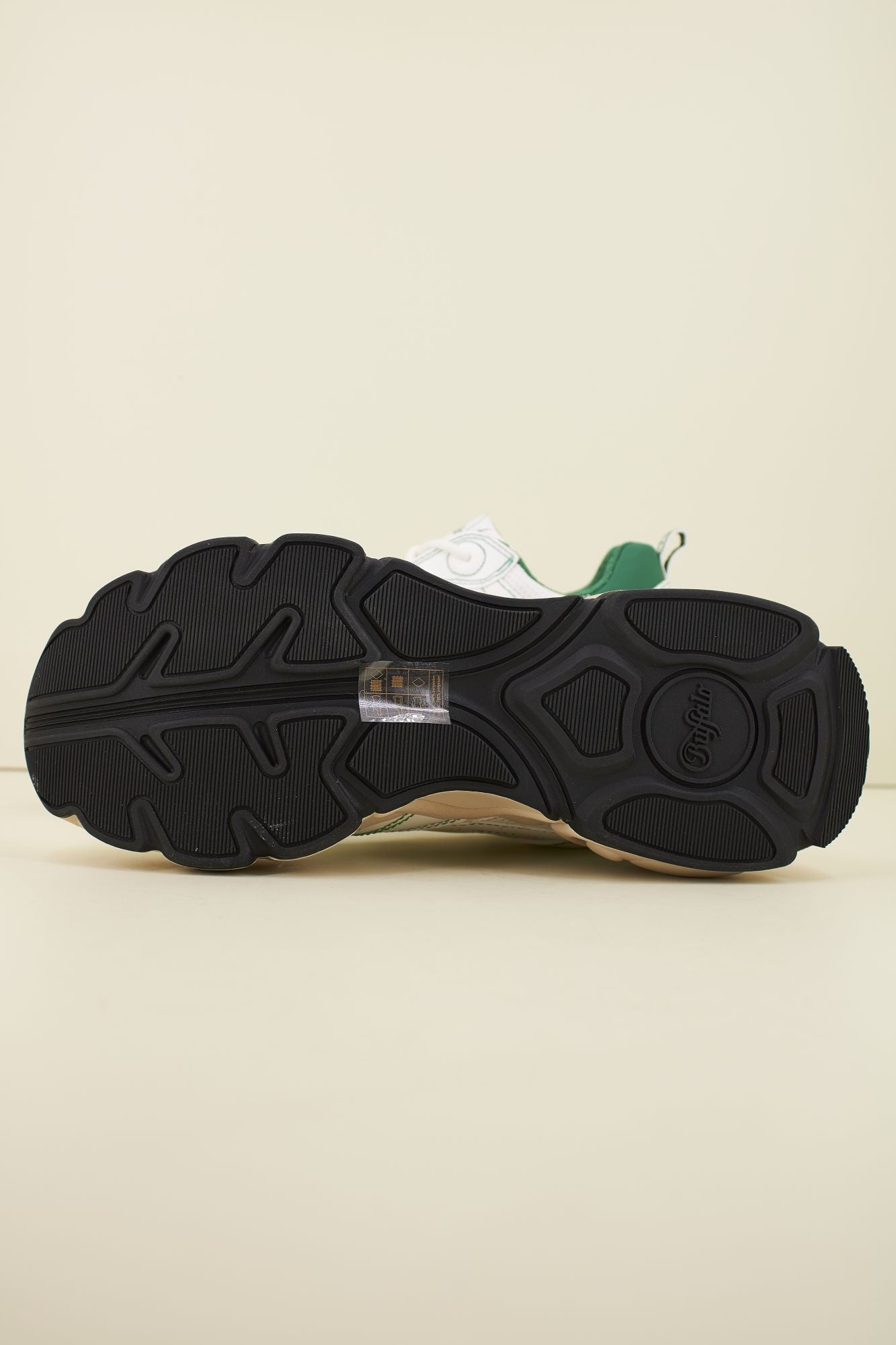 BUFFALO CLD RUN RT en color BLANCO (4)