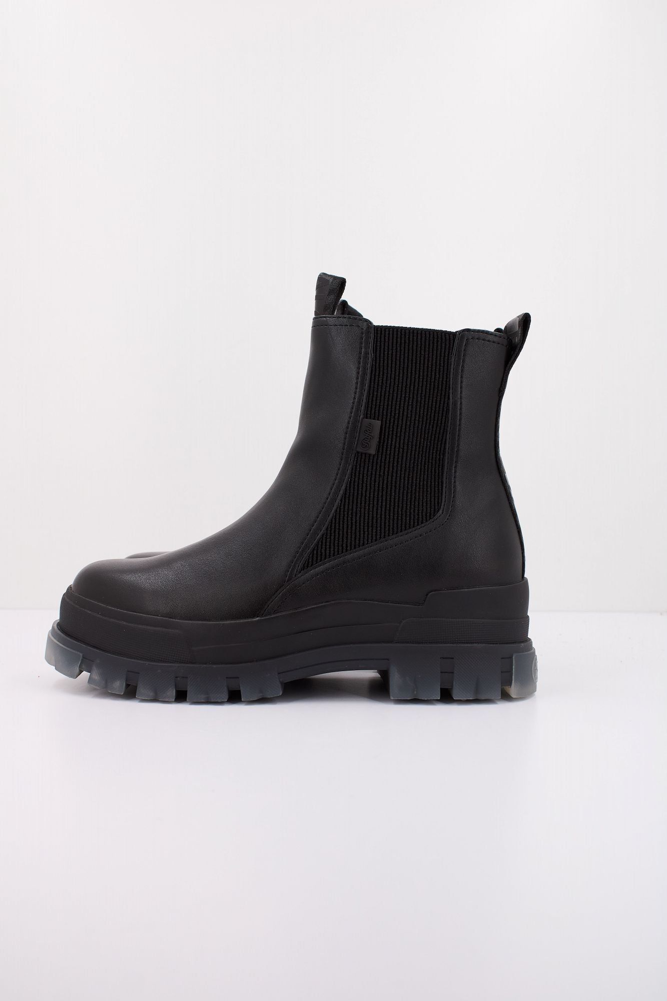BUFFALO ASPHA CHELSEA MID en color NEGRO (1)