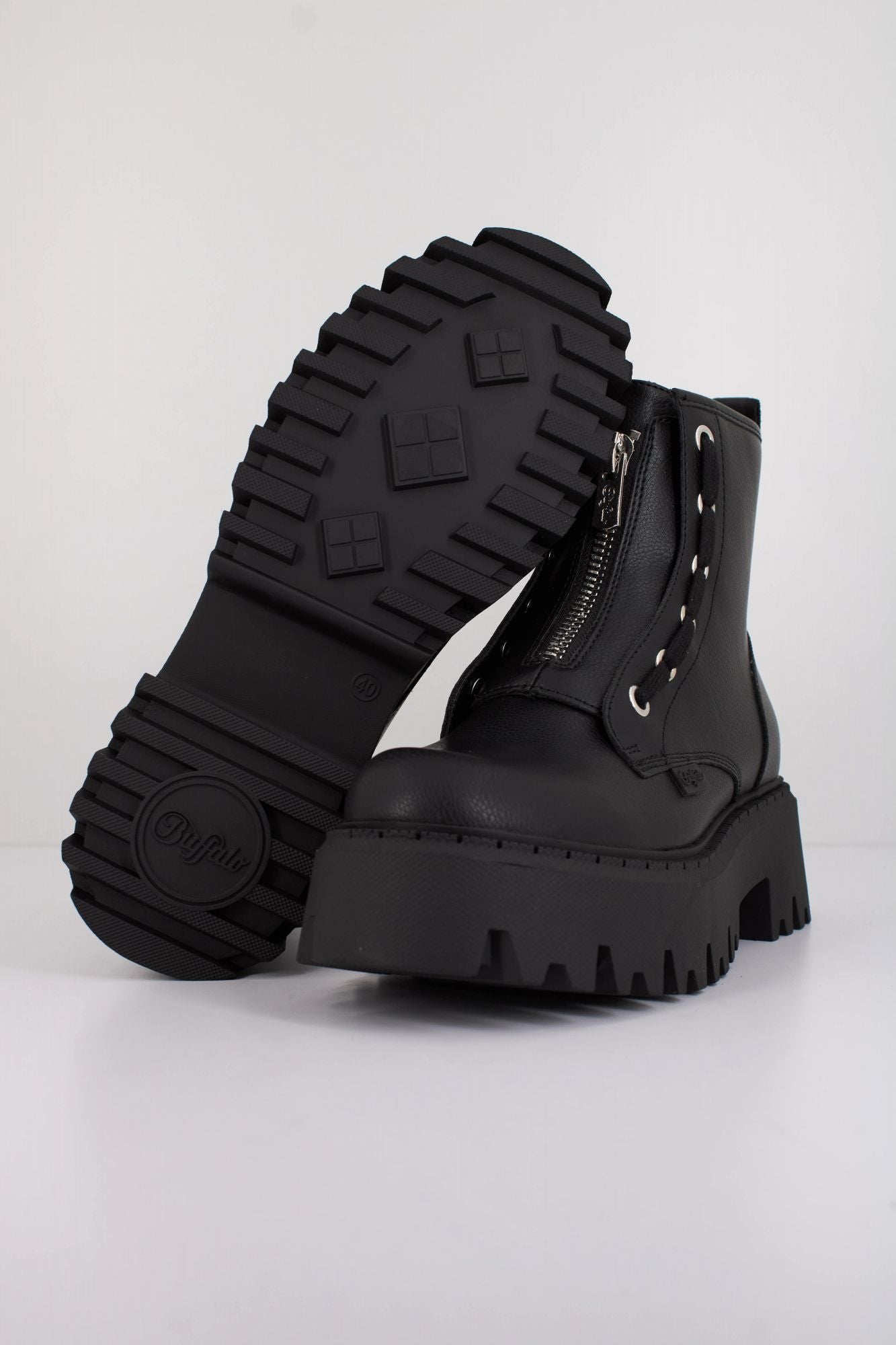 BUFFALO ASPEN FRONT ZIP en color NEGRO (3)