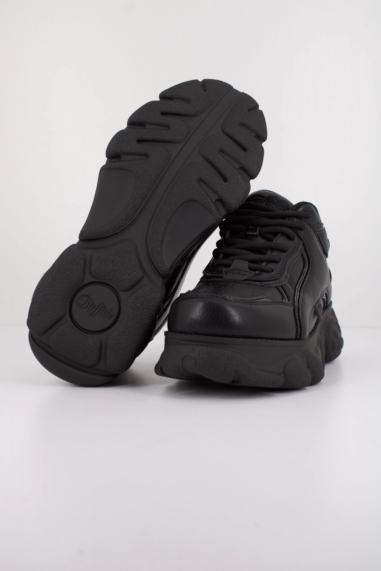 BUFFALO CLD ECHO en color NEGRO (4)