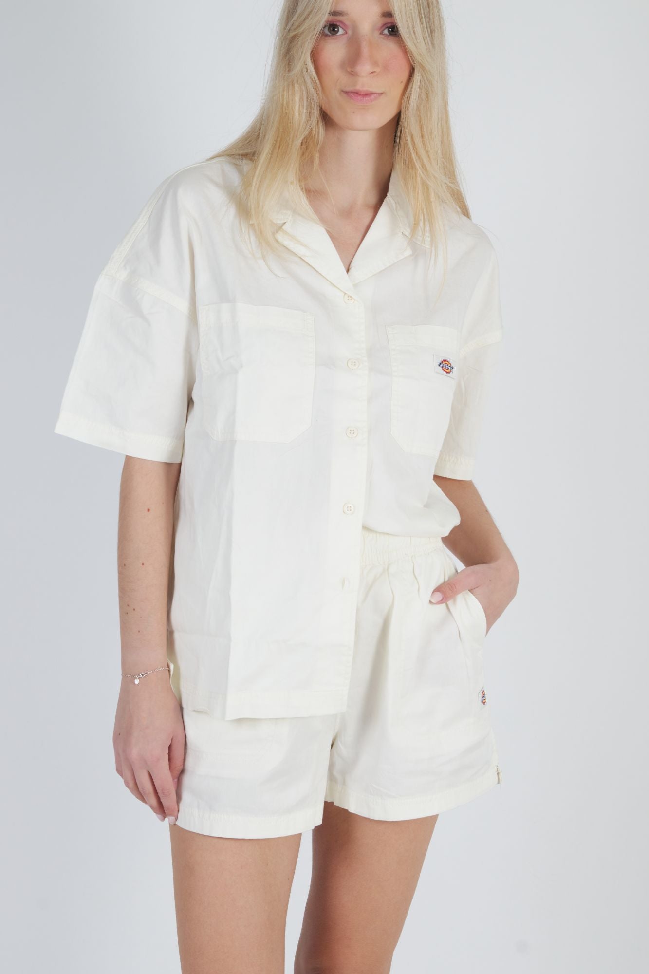 DICKIES VALE SHORT W en color BLANCO (1)