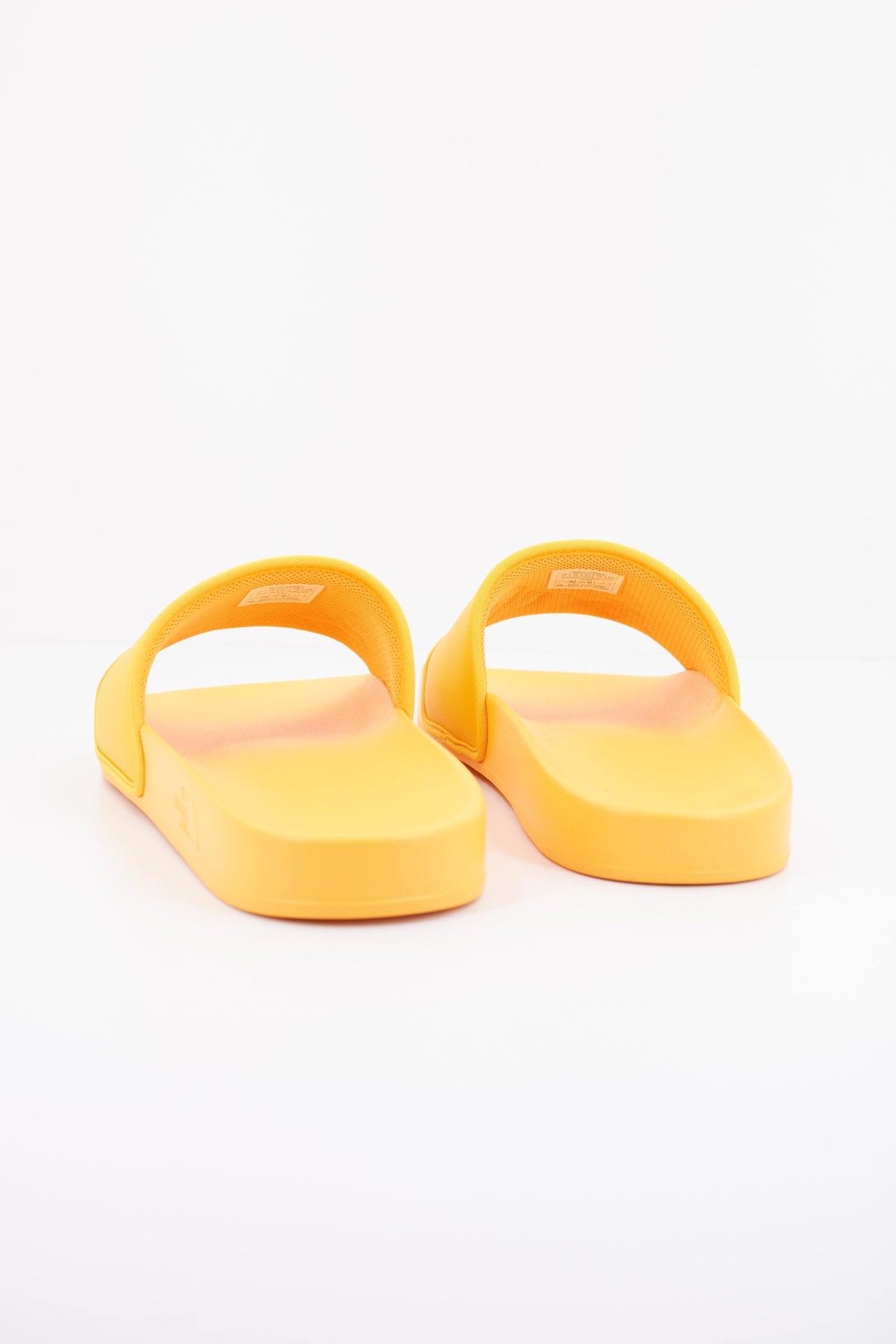 THE NORTH FACE PALA M BASECAMP SLIDE en color AMARILLO (4)