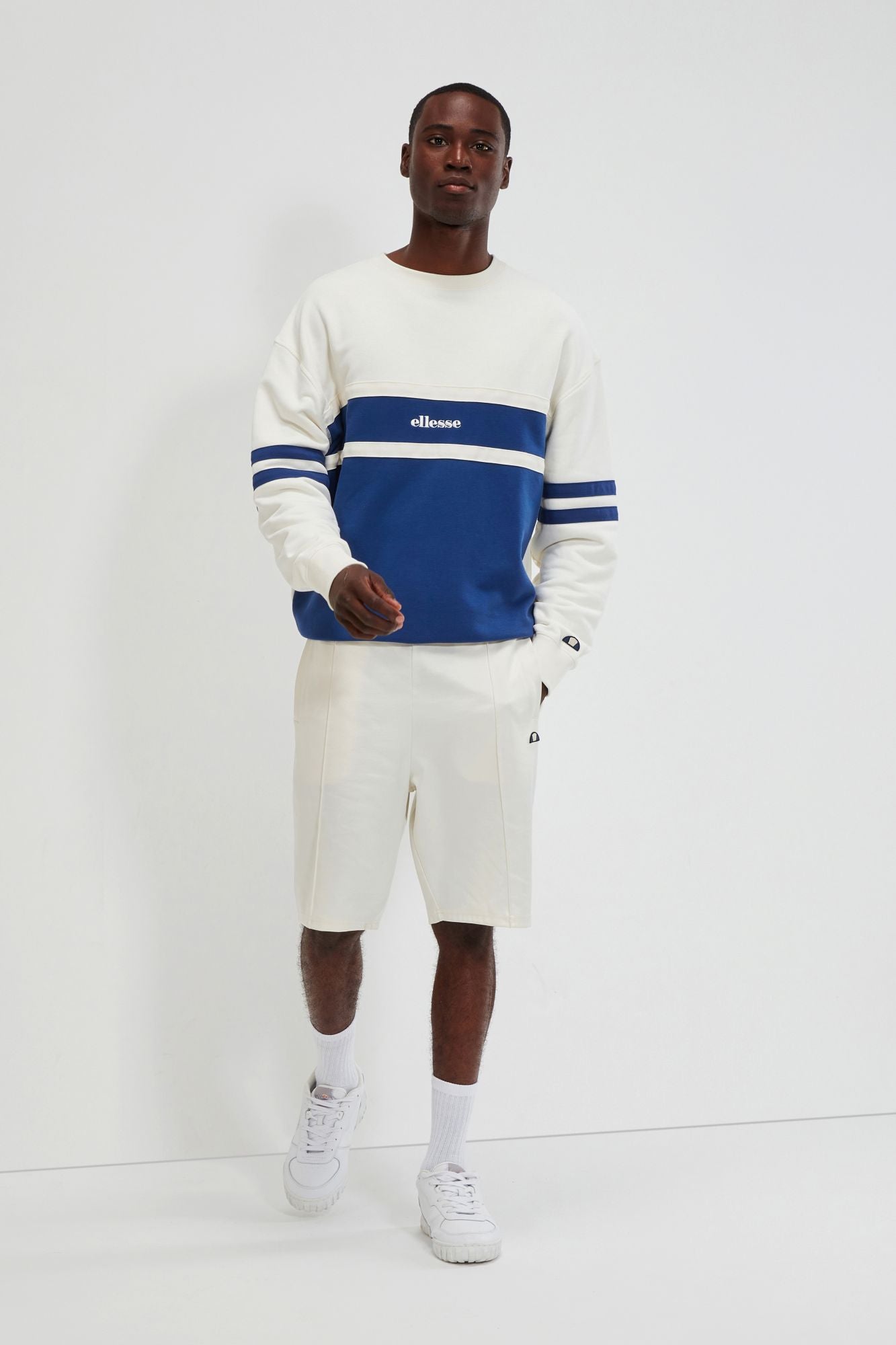 ELLESSE BEZANO SHORT 10 INCH en color BLANCO (4)