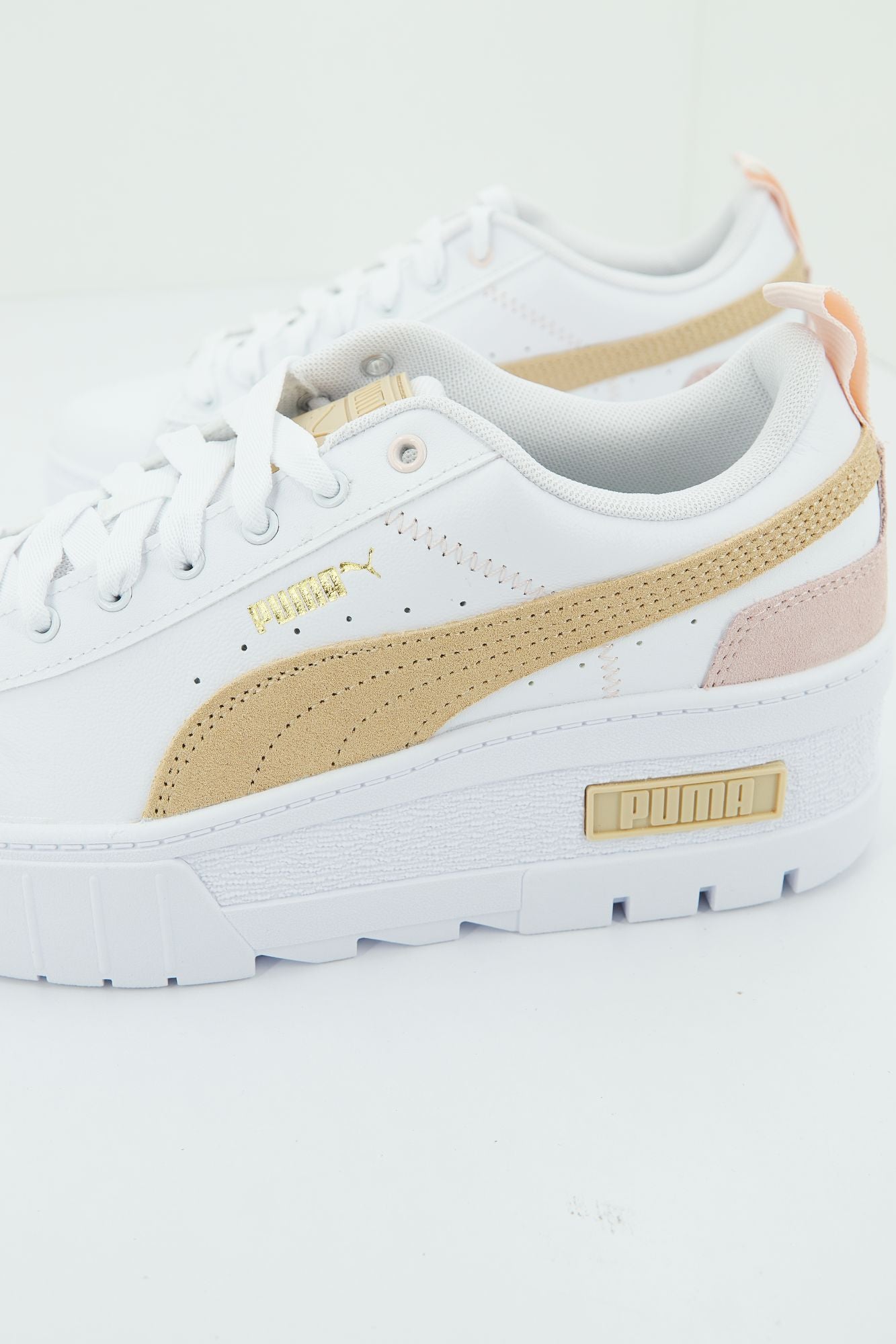 PUMA MAYZE WEDGE PASTEL WNS en color BLANCO (2)