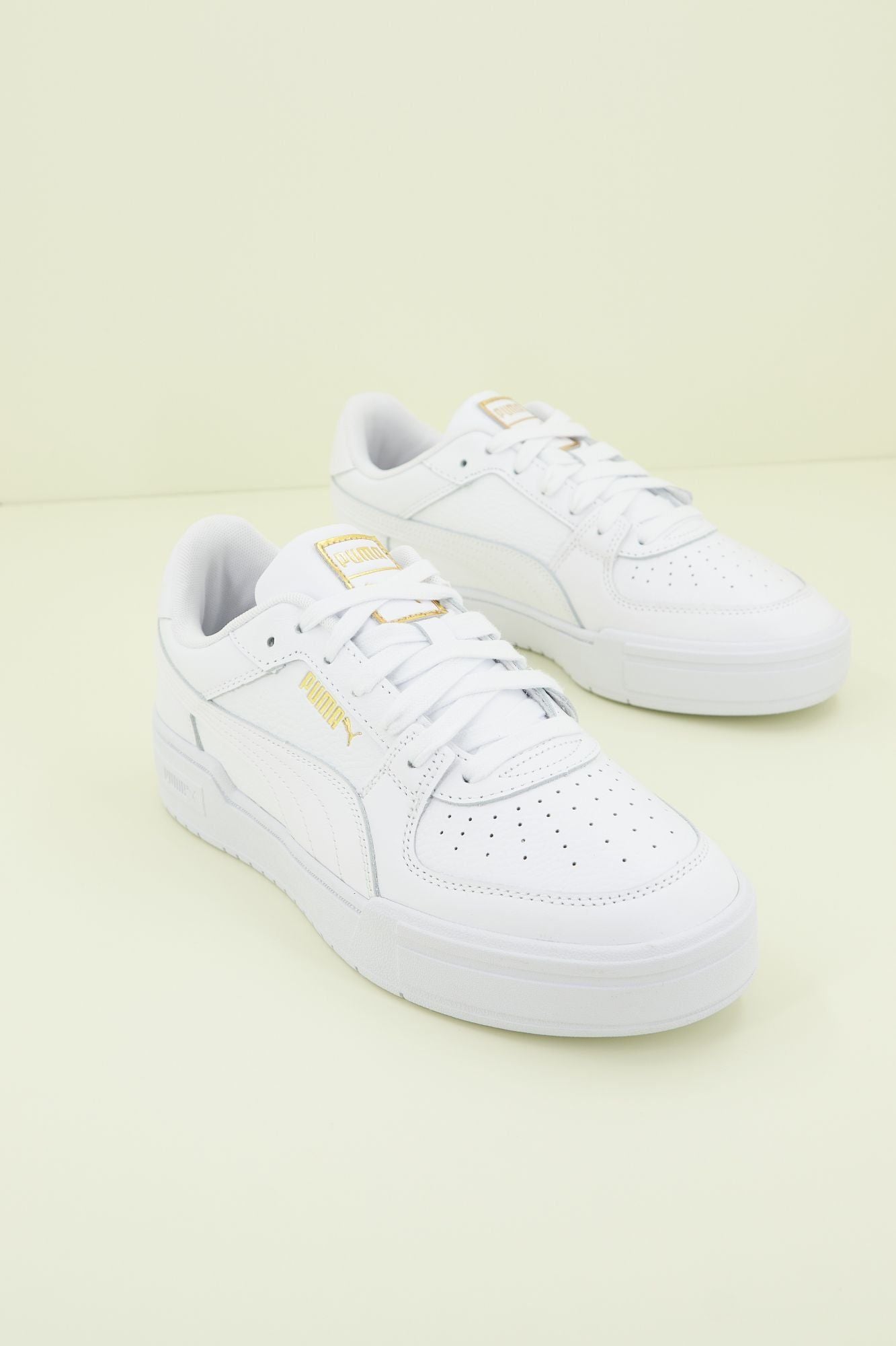 PUMA PRO CLASSIC en color BLANCO (2)