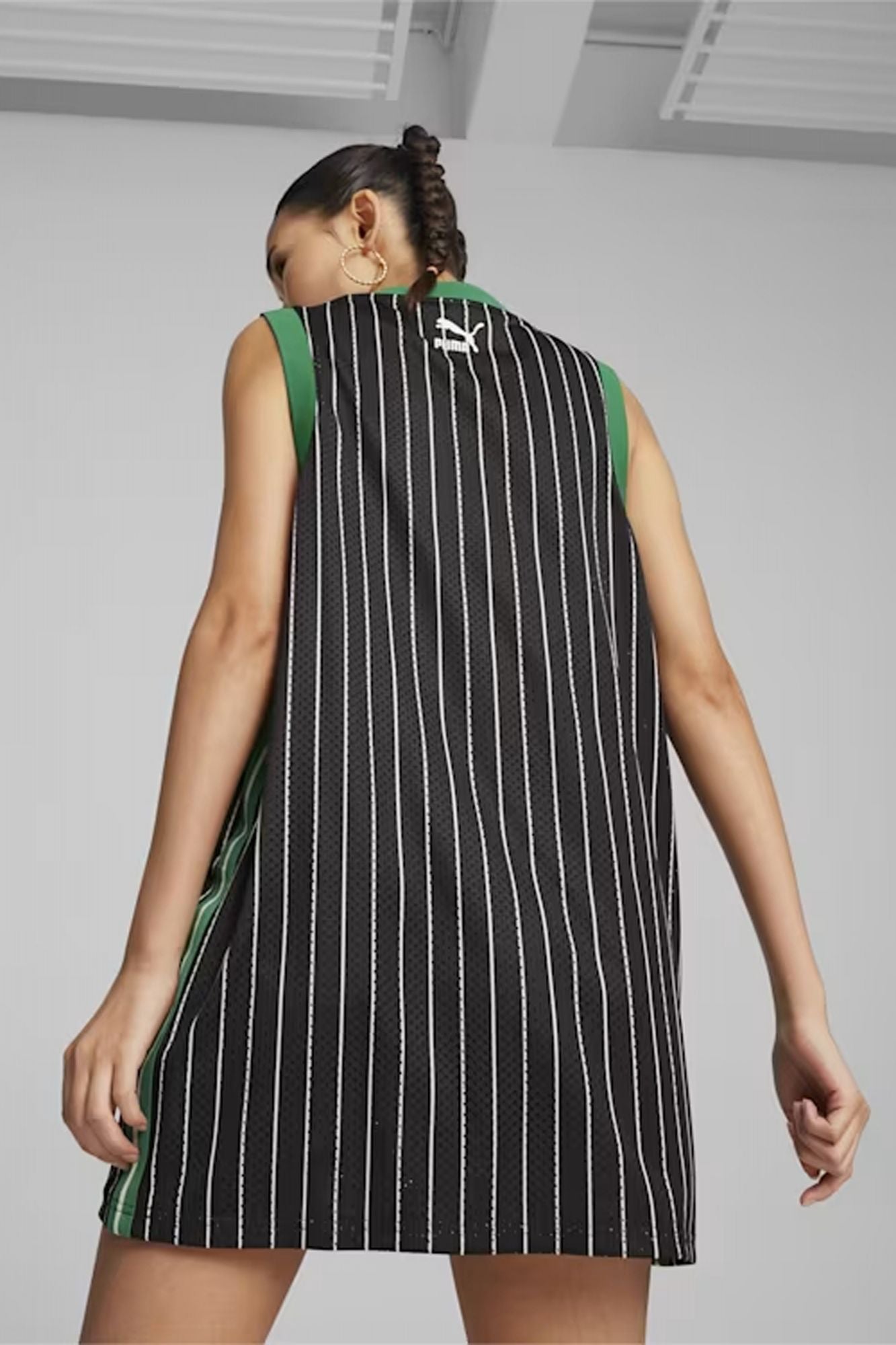 PUMA MESH TANK DRESS en color NEGRO (3)