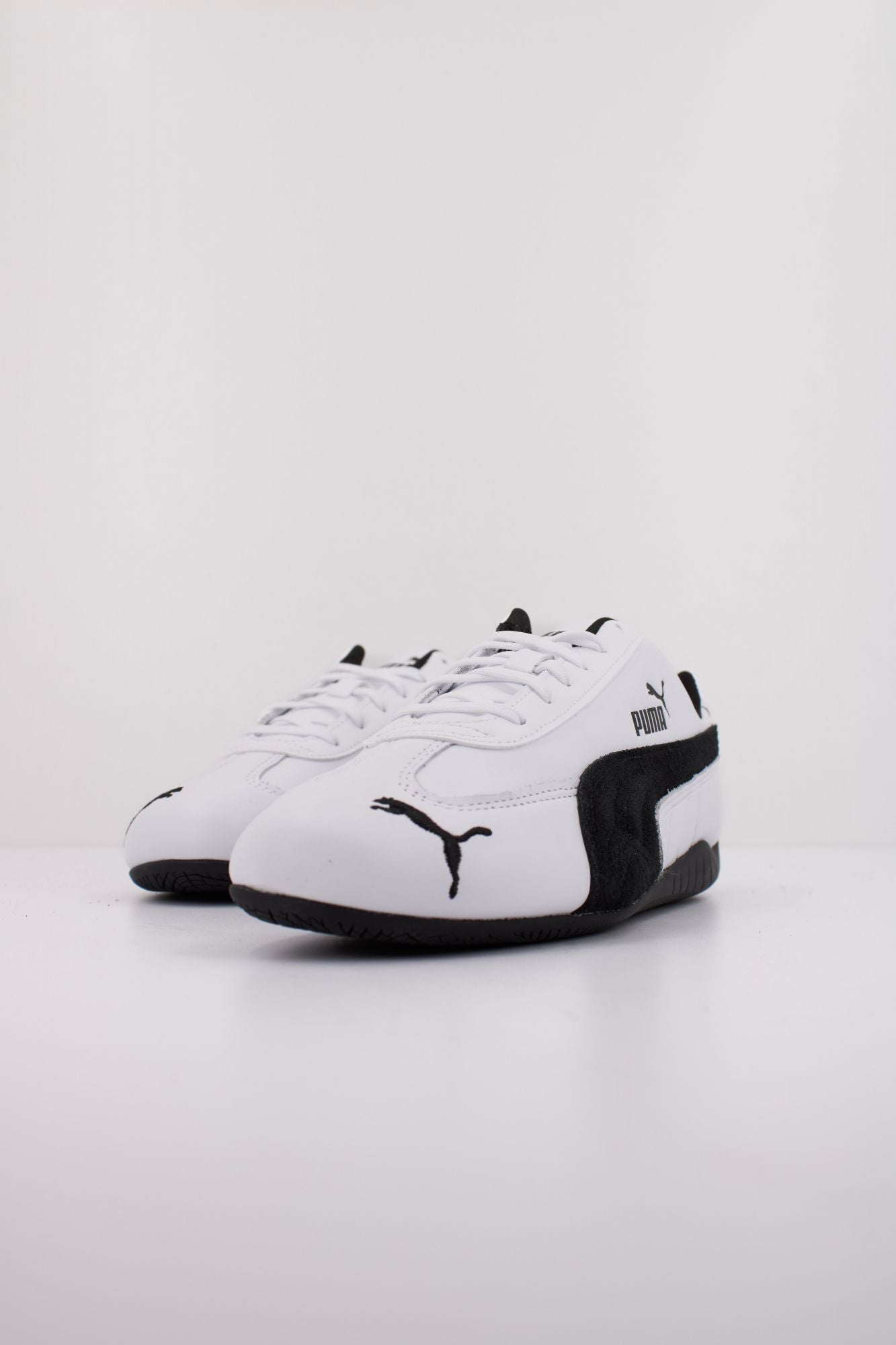 PUMA SPEEDCAT LTHR en color BLANCO (2)