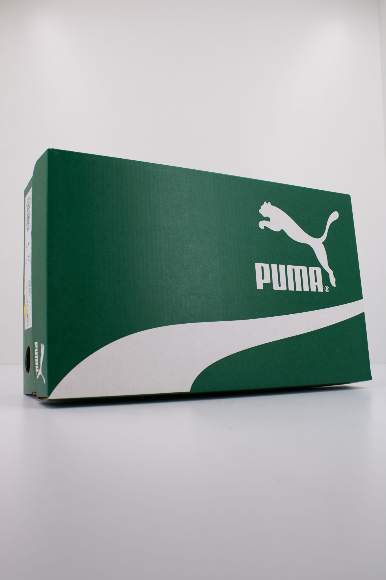 PUMA SPEEDCAT LTHR en color BLANCO (6)