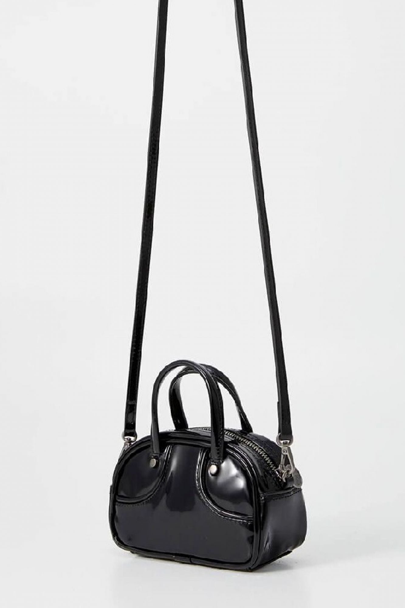 PUMA MICRO GRIP BAG en color NEGRO (3)