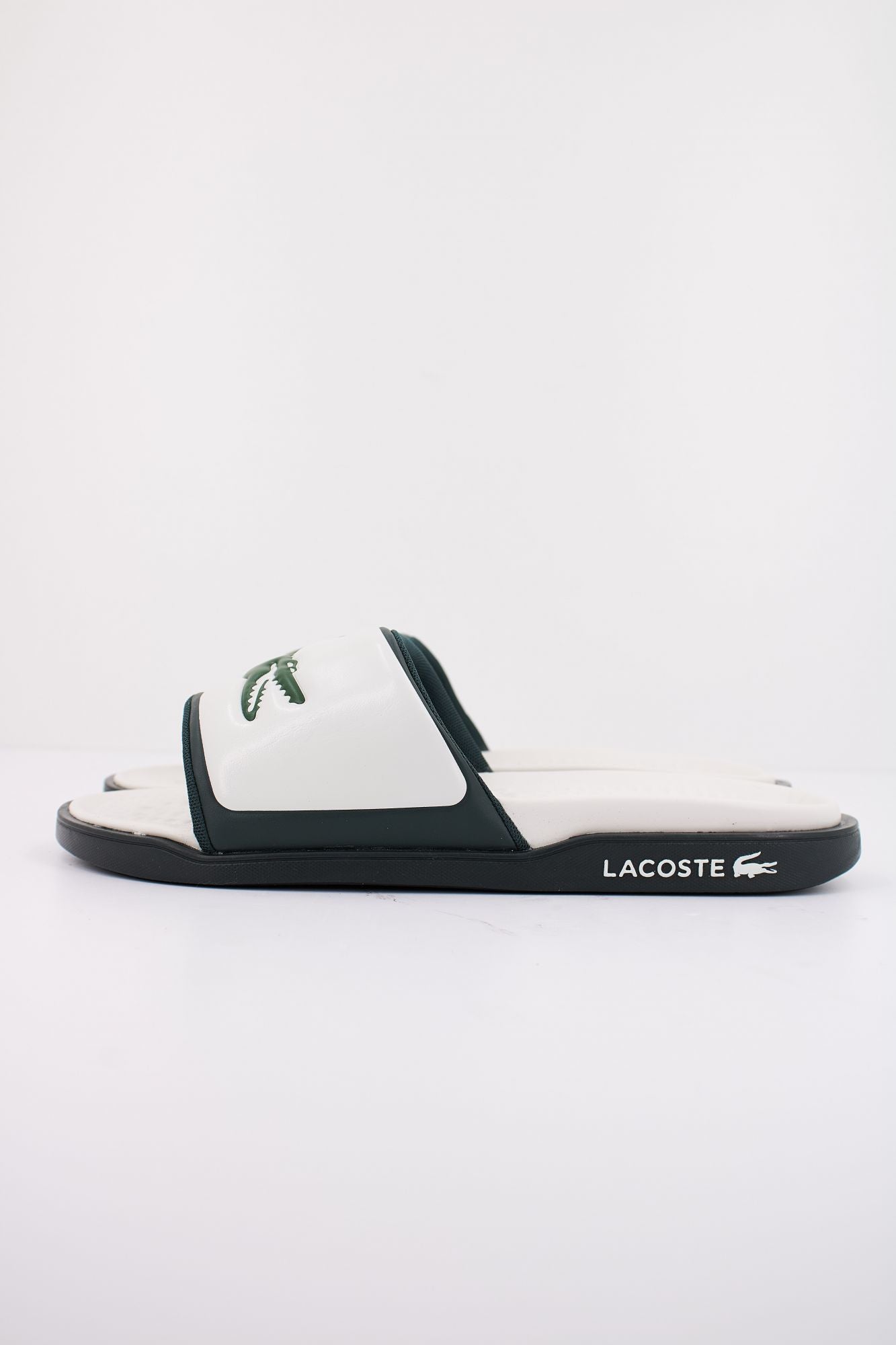 LACOSTE SERVE SLIDE DUAL SYNTHETI en color BLANCO (1)