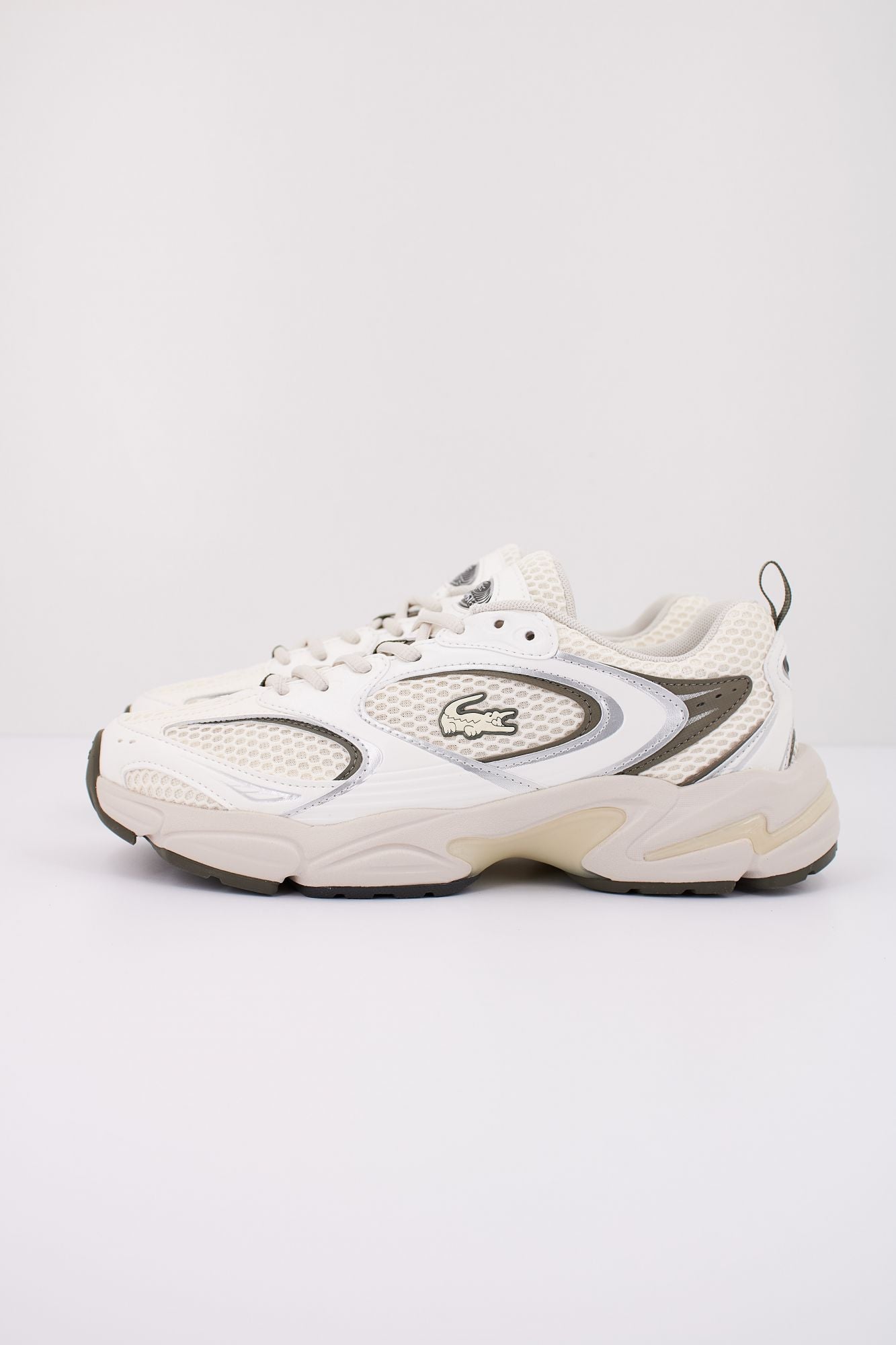 LACOSTE STORM 2K en color BLANCO (1)