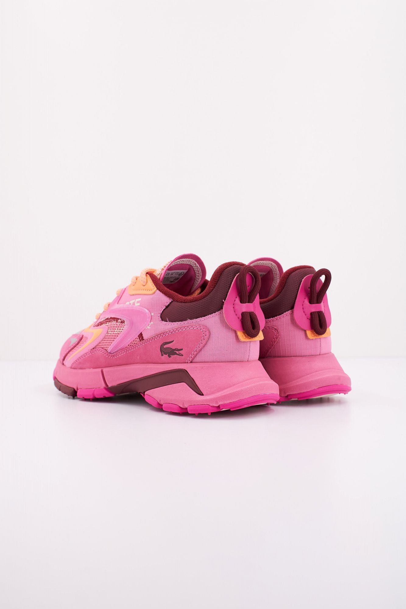 LACOSTE L002 NEO TECH en color ROSA (4)