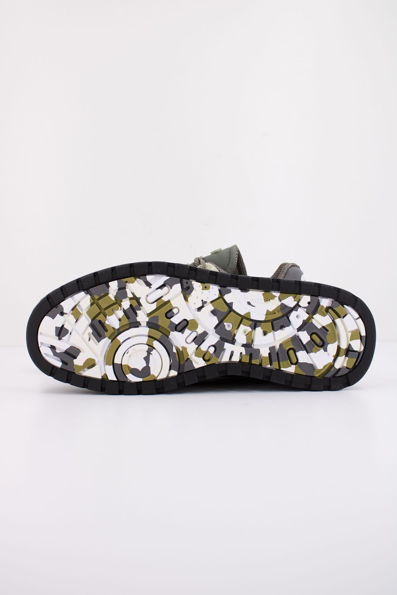 LACOSTE T-CLIP WINTER OUTDOOR en color VERDE (5)