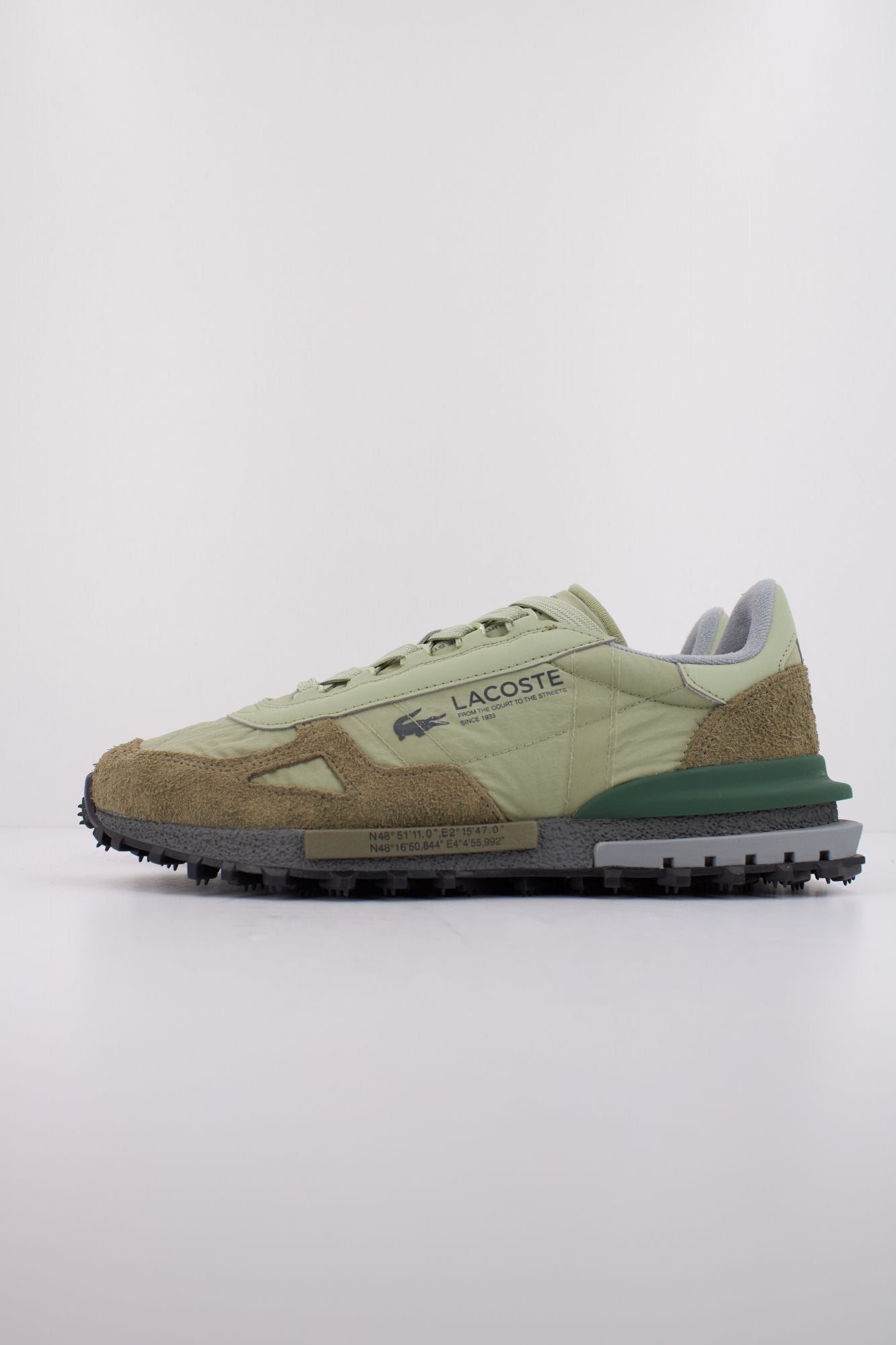 LACOSTE MEN'S ELITE ACTIVE SNEAKE en color VERDE (1)